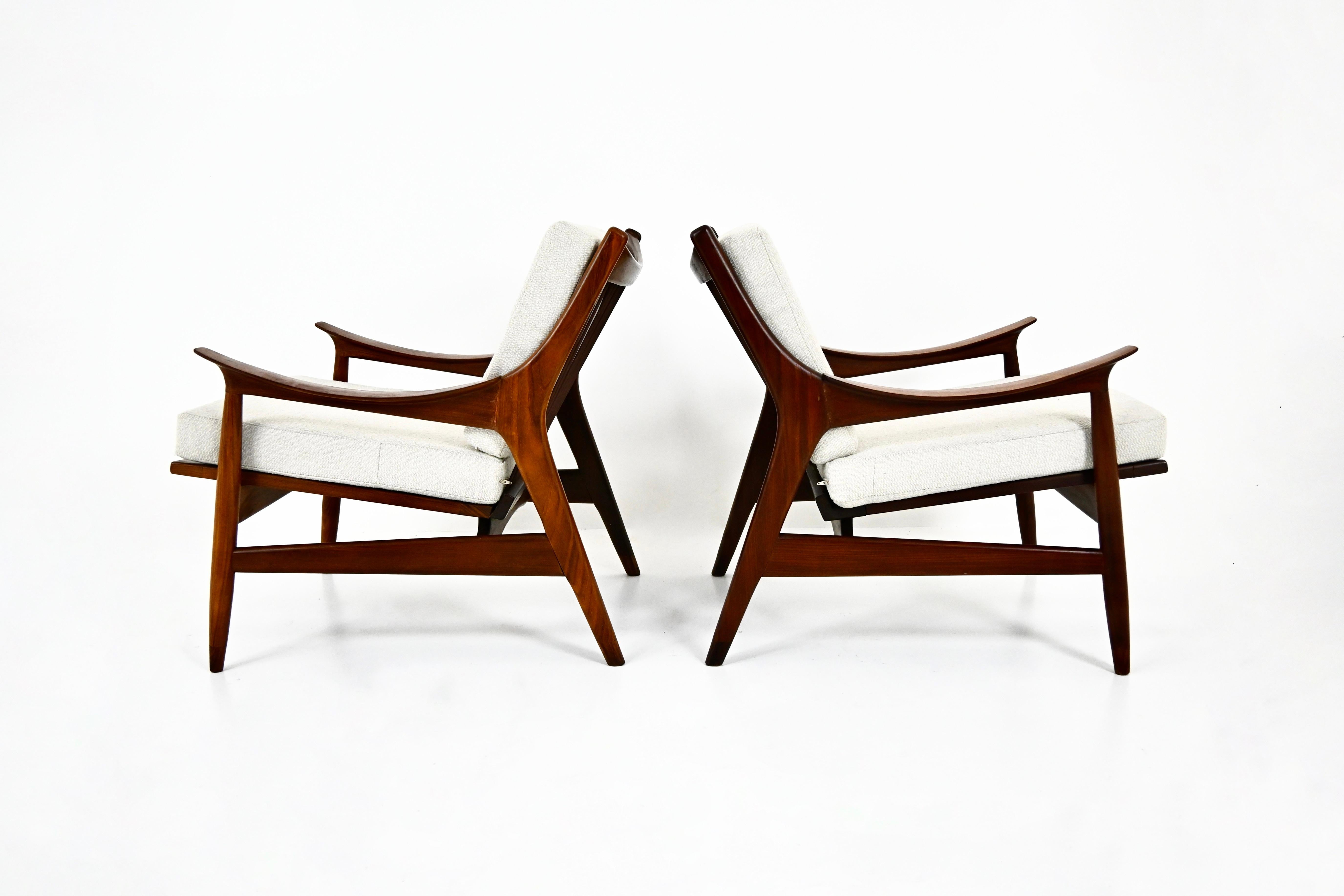 Tissu Scandinavian Armchairs, 1960s Set of 2 en vente