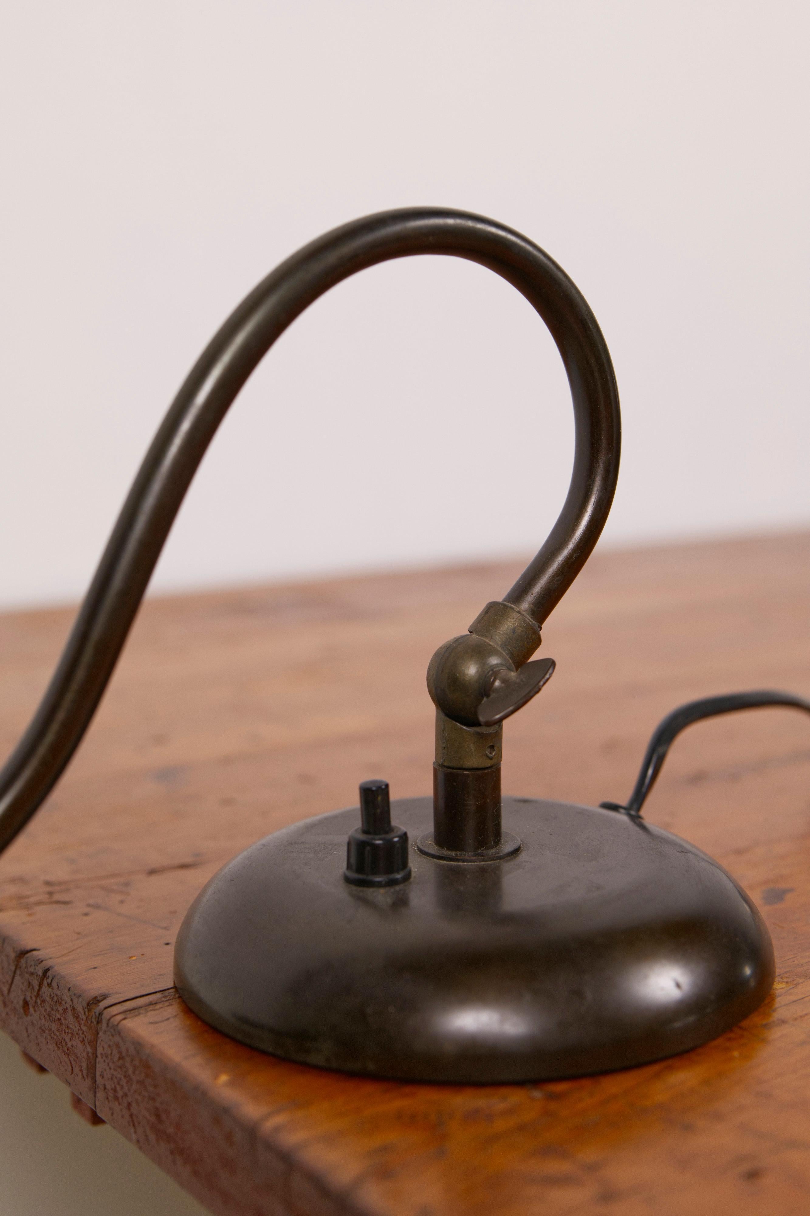 Skandinavische Art-Déco-Klavierlampe aus Messing, 1930er Jahre im Angebot 4