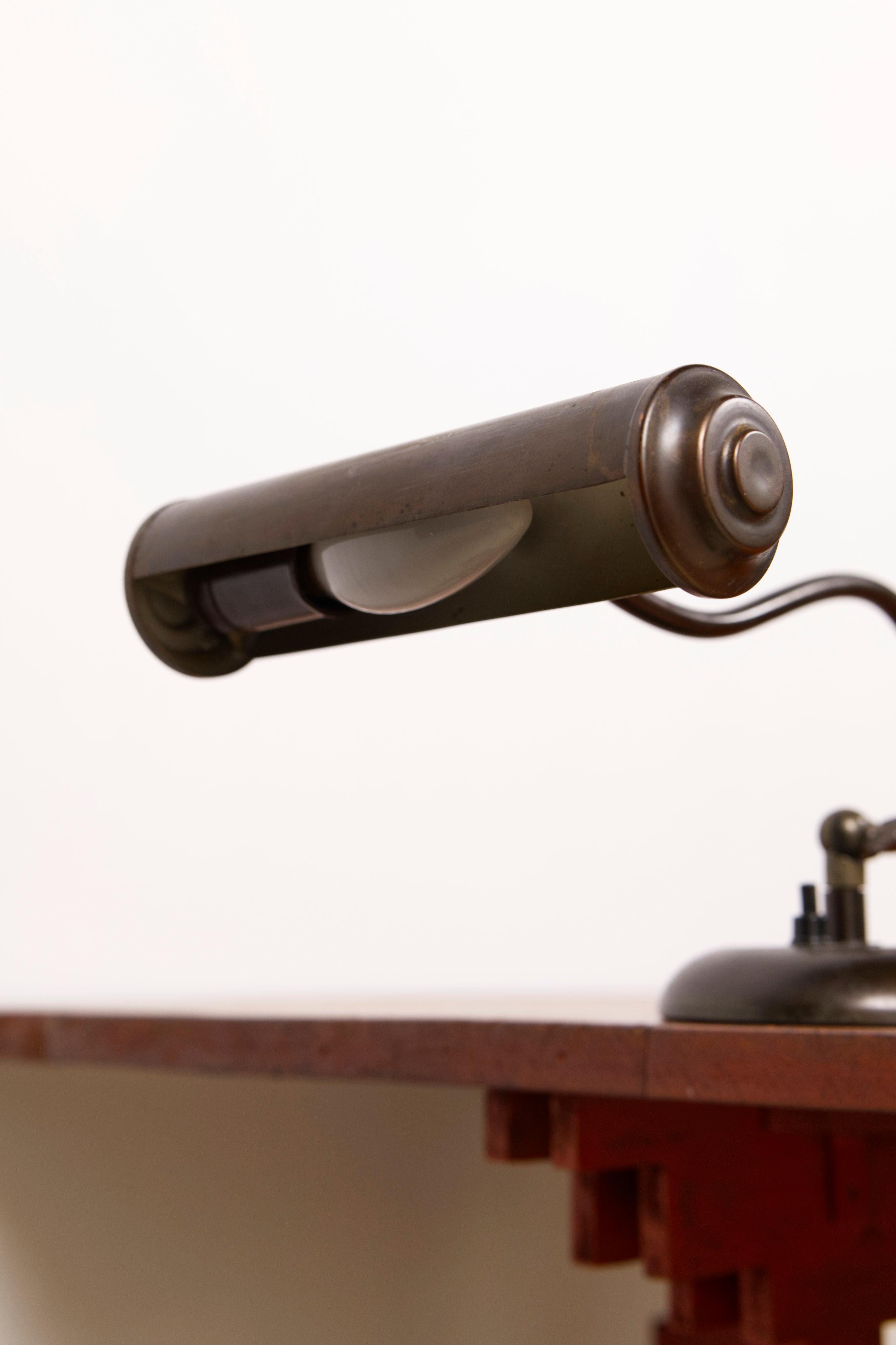 Skandinavische Art-Déco-Klavierlampe aus Messing, 1930er Jahre im Angebot 5