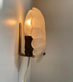 Scandinavian Art Deco Clam Shell Wall Sconce, 1930s