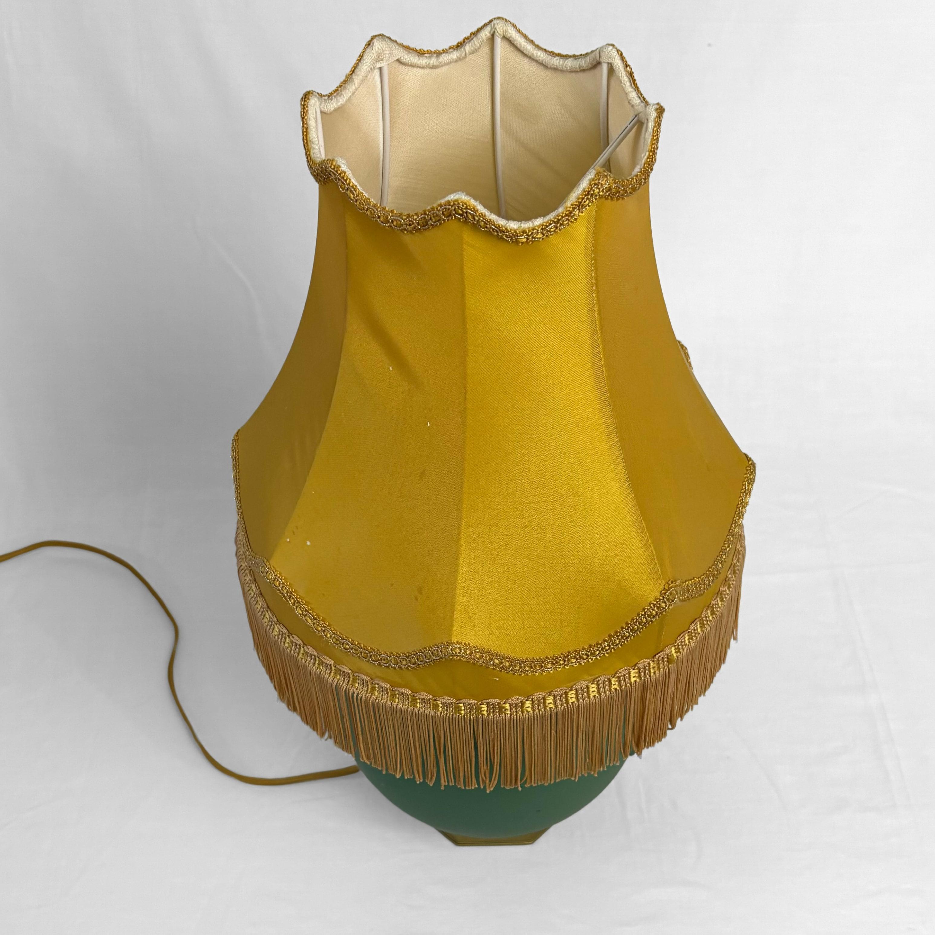 Scandinavian art deco globe table lamp, Stjärnmetall, Sweden, 1930s For Sale 3