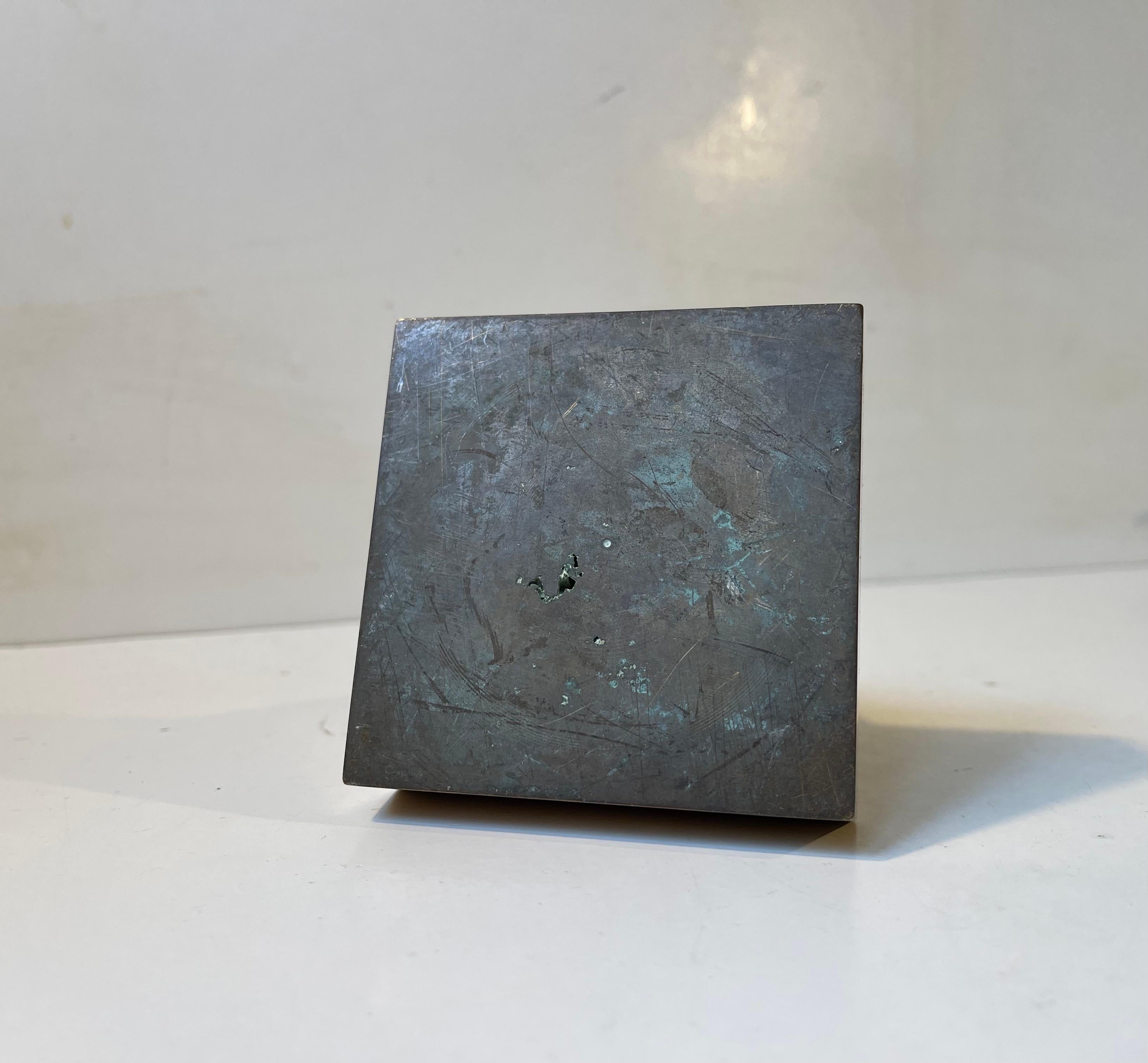20th Century Scandinavian Art Deco Obelisk in Heavy Bronze, 1930s For Sale