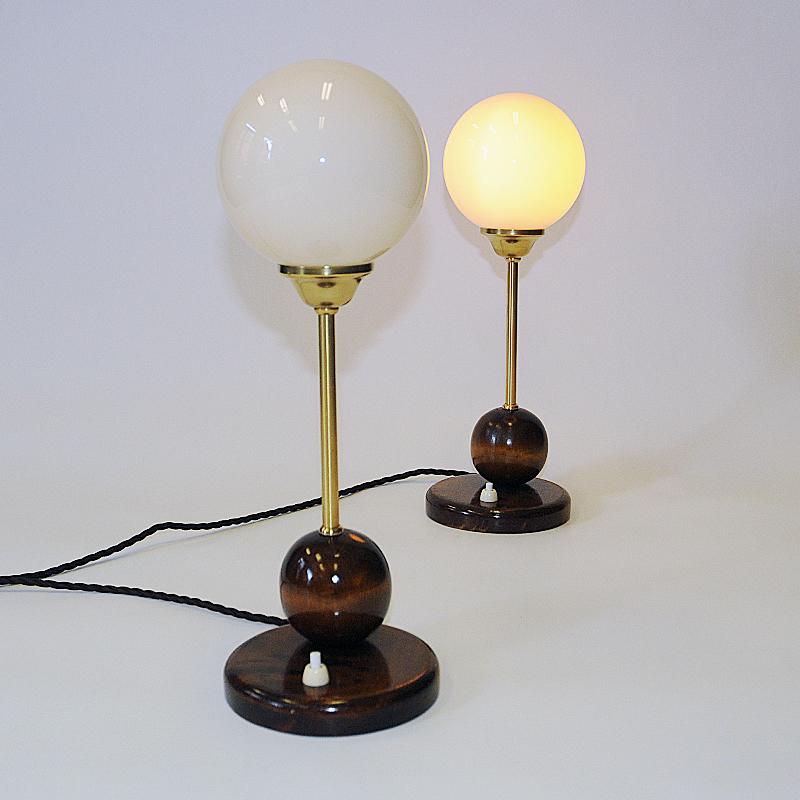 Scandinavian Art Deco pair of table lamps with opaline glass domes 1930s In Good Condition In Stockholm, SE