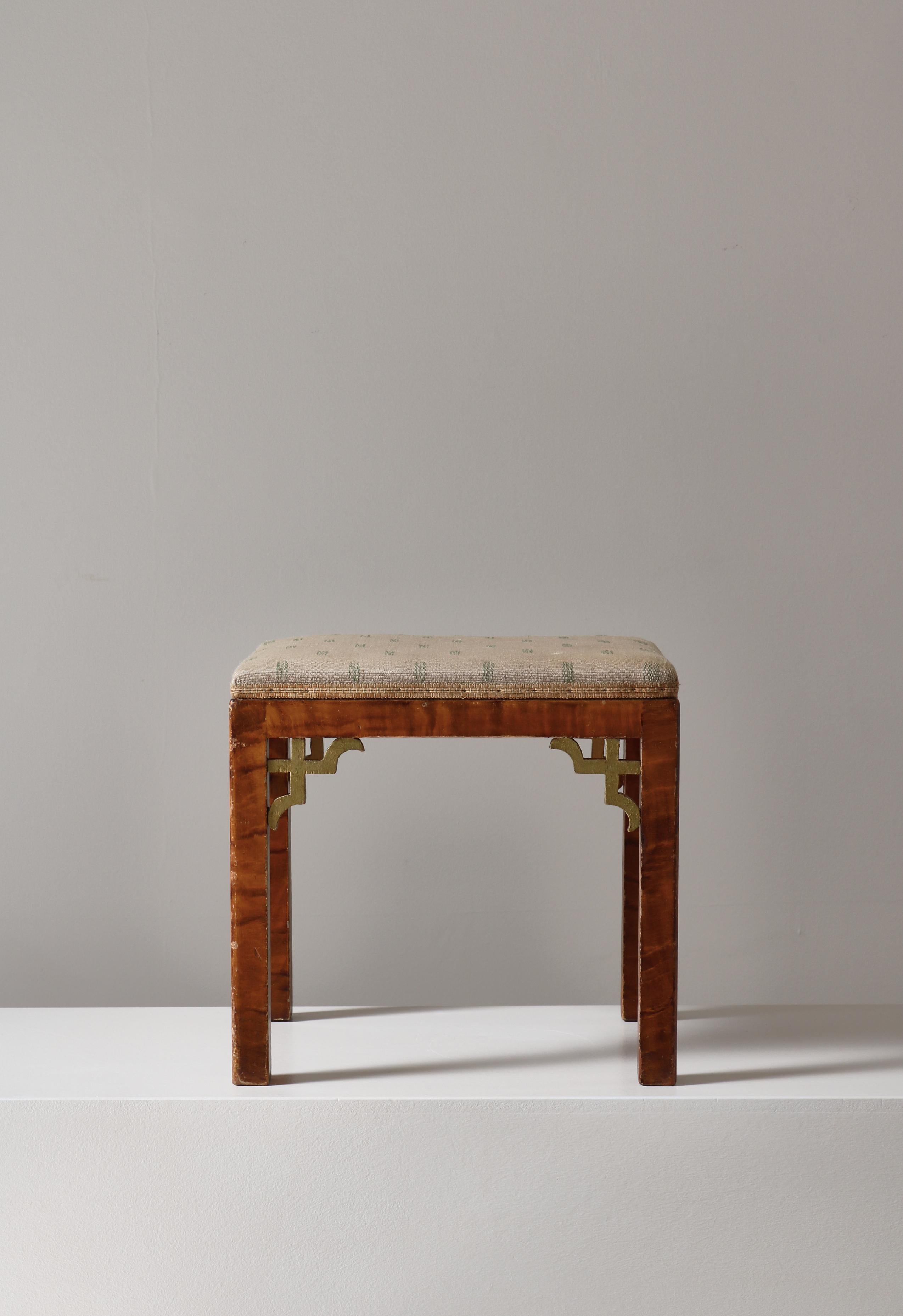 Scandinavian Art Deco Stool Chinoiserie Style in Original Upholstery, 1920s In Fair Condition For Sale In Odense, DK
