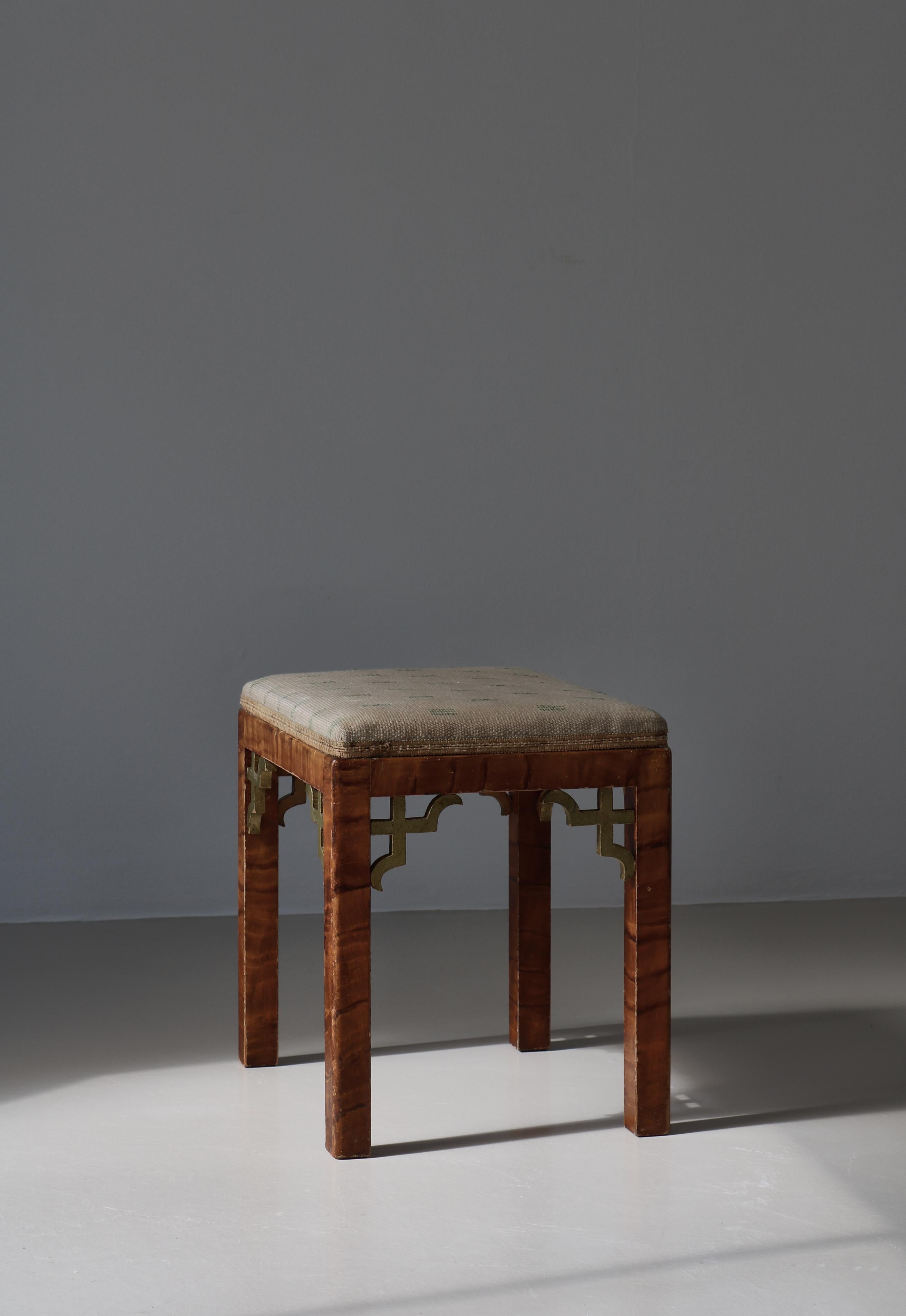 Scandinavian Art Deco Stool Chinoiserie Style in Original Upholstery, 1920s For Sale 2