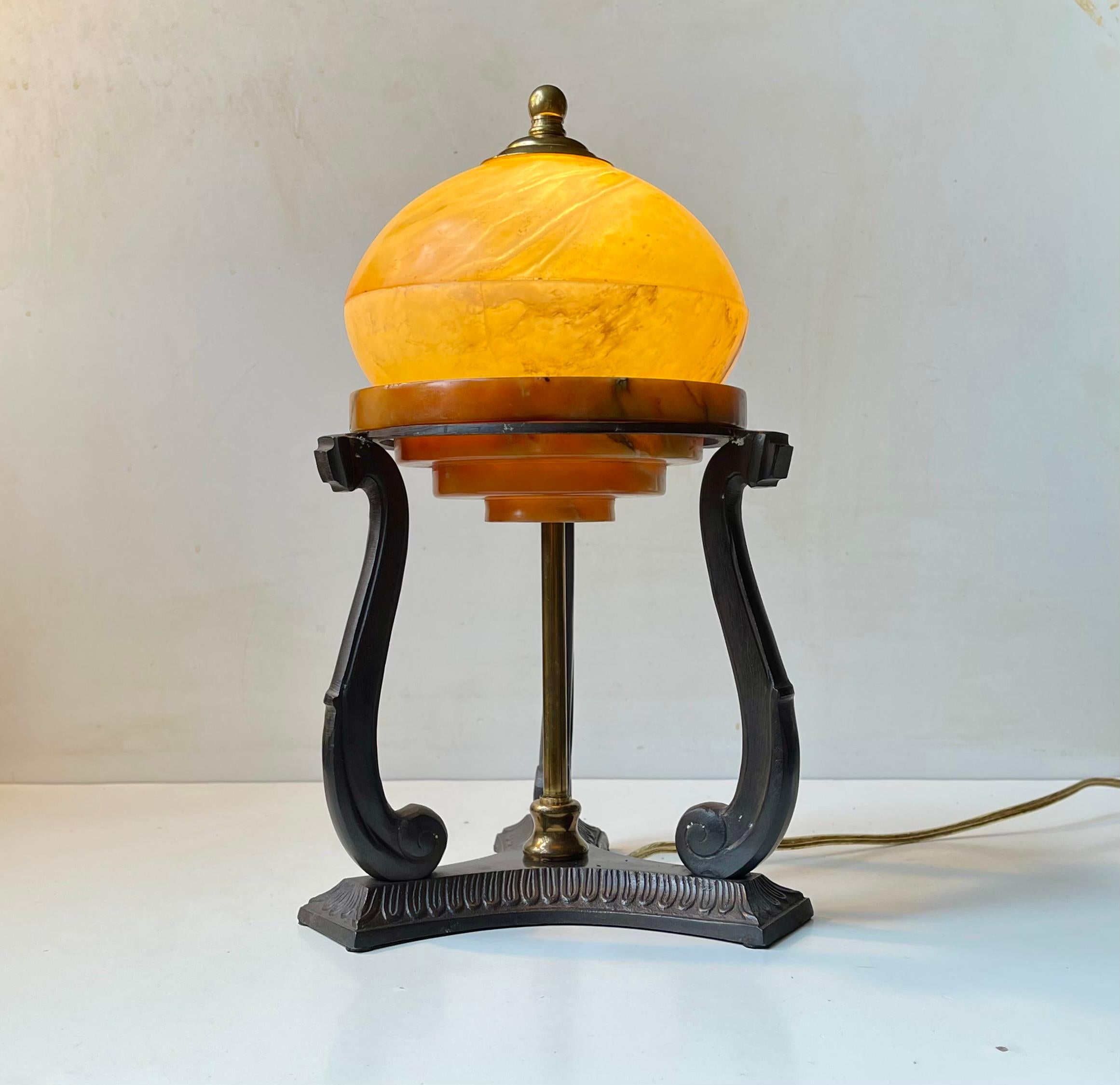 Scandinavian Art Deco Table Lamp in Alabaster & Patinated Bronze For Sale 3