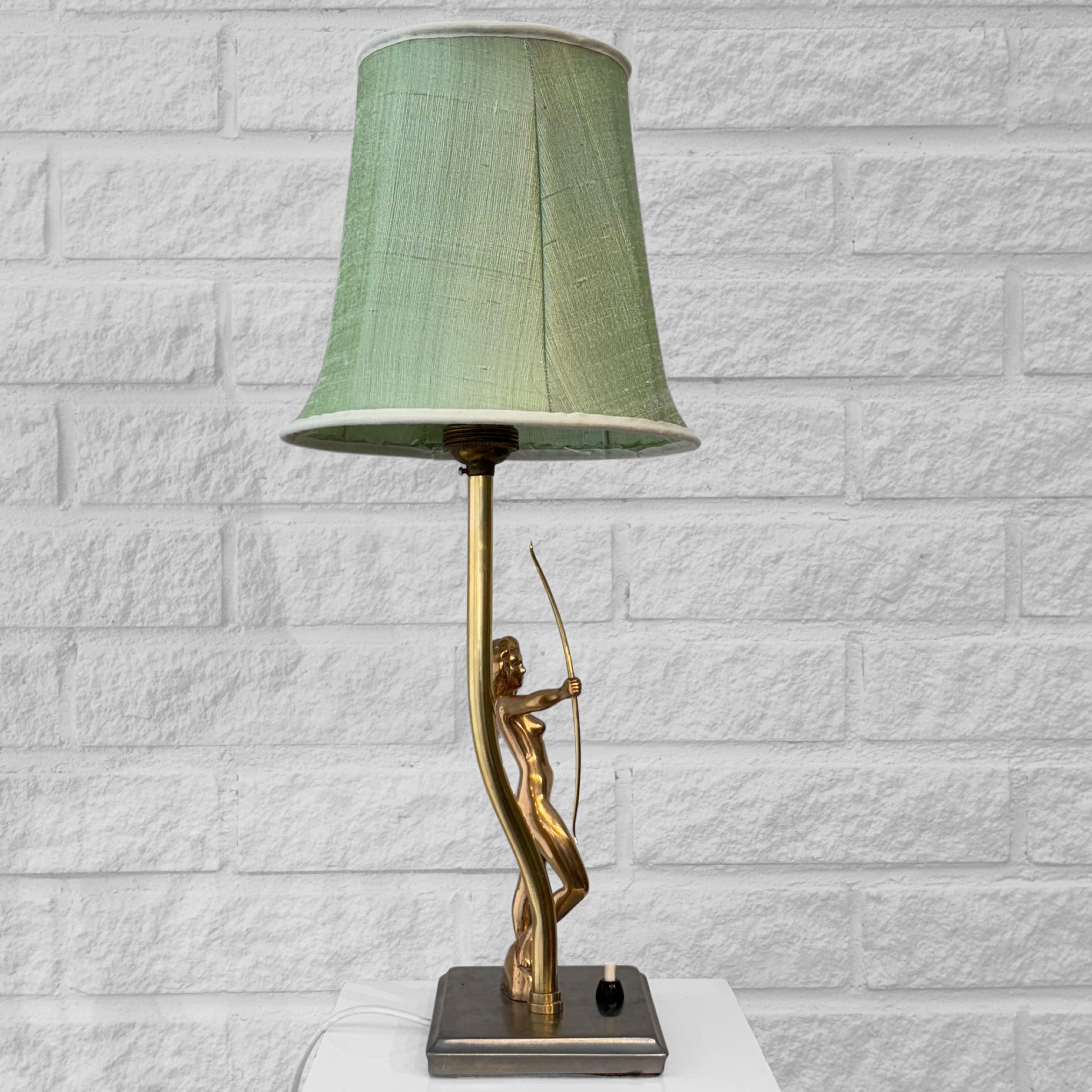 Scandinavian art deco table lamp, nude female archer, brass, Sweden, 1920s In Good Condition For Sale In Forserum, SE
