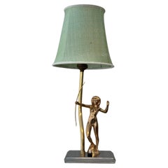 Lámpara de mesa art decó escandinava, arquera desnuda, latón, Suecia, años 20