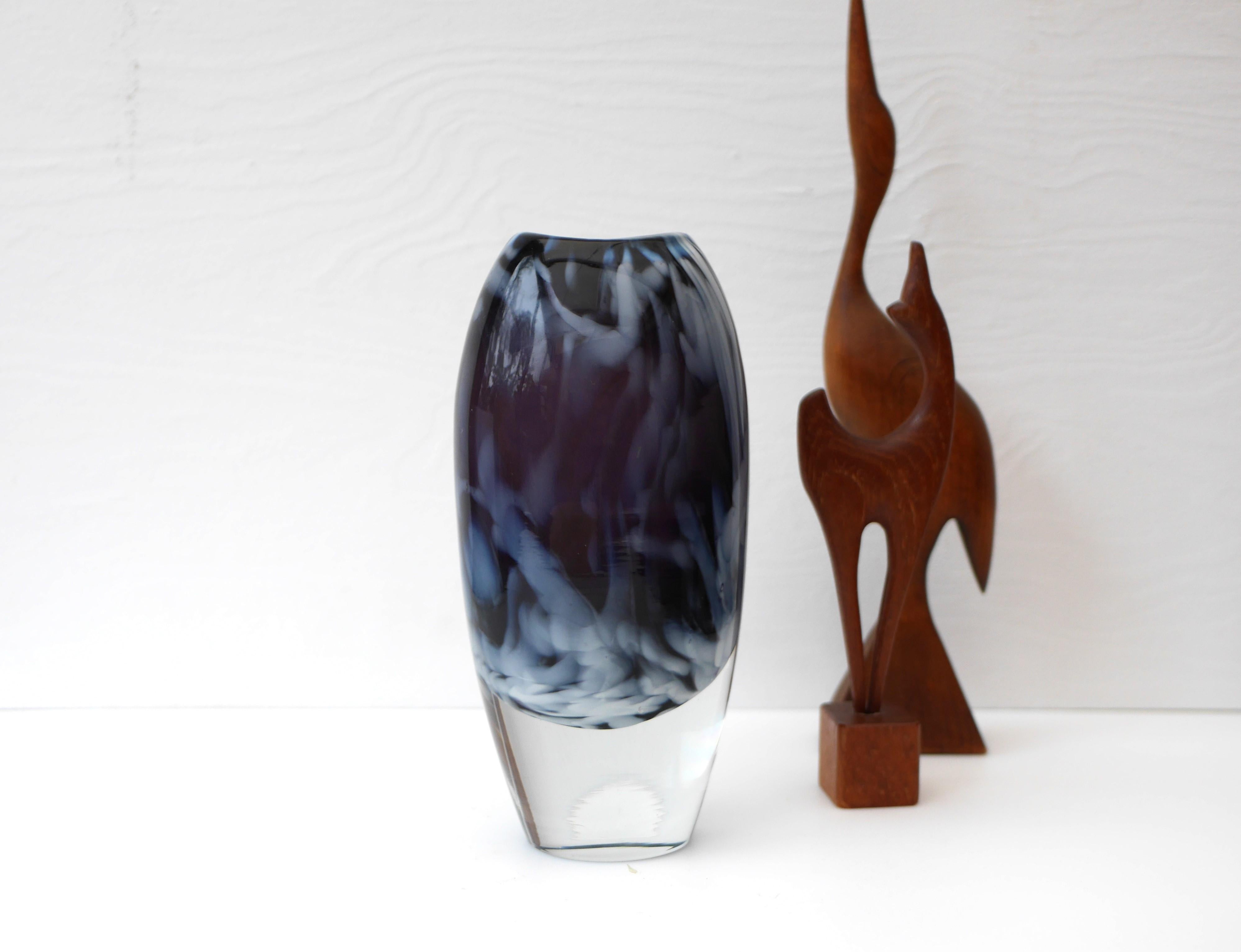 Art Glass Scandinavian art glass Vase by Kjell Engman, Sea Glassbruk, Sweden For Sale