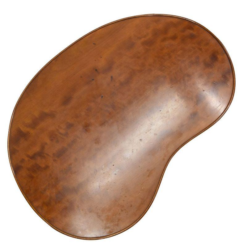 Scandinavian bean-shaped coffee table in rosewood, height 54 cm x 93 cm by 68 cm of tray.

Additional information:
Style: 40s 60s
Material: Exotic wood, glass & crystal.