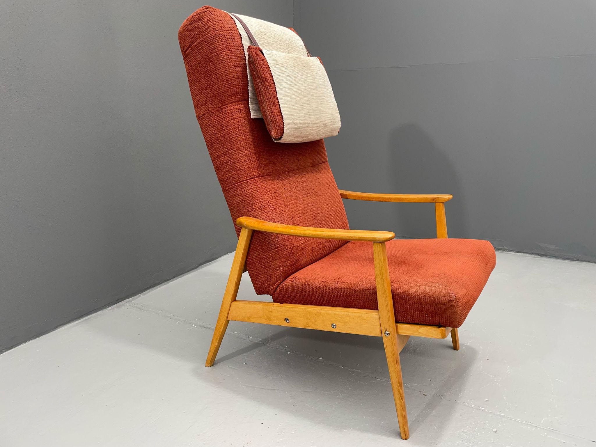 Fauteuil inclinable scandinave en Beeche, Suède, années 1950 en vente 3