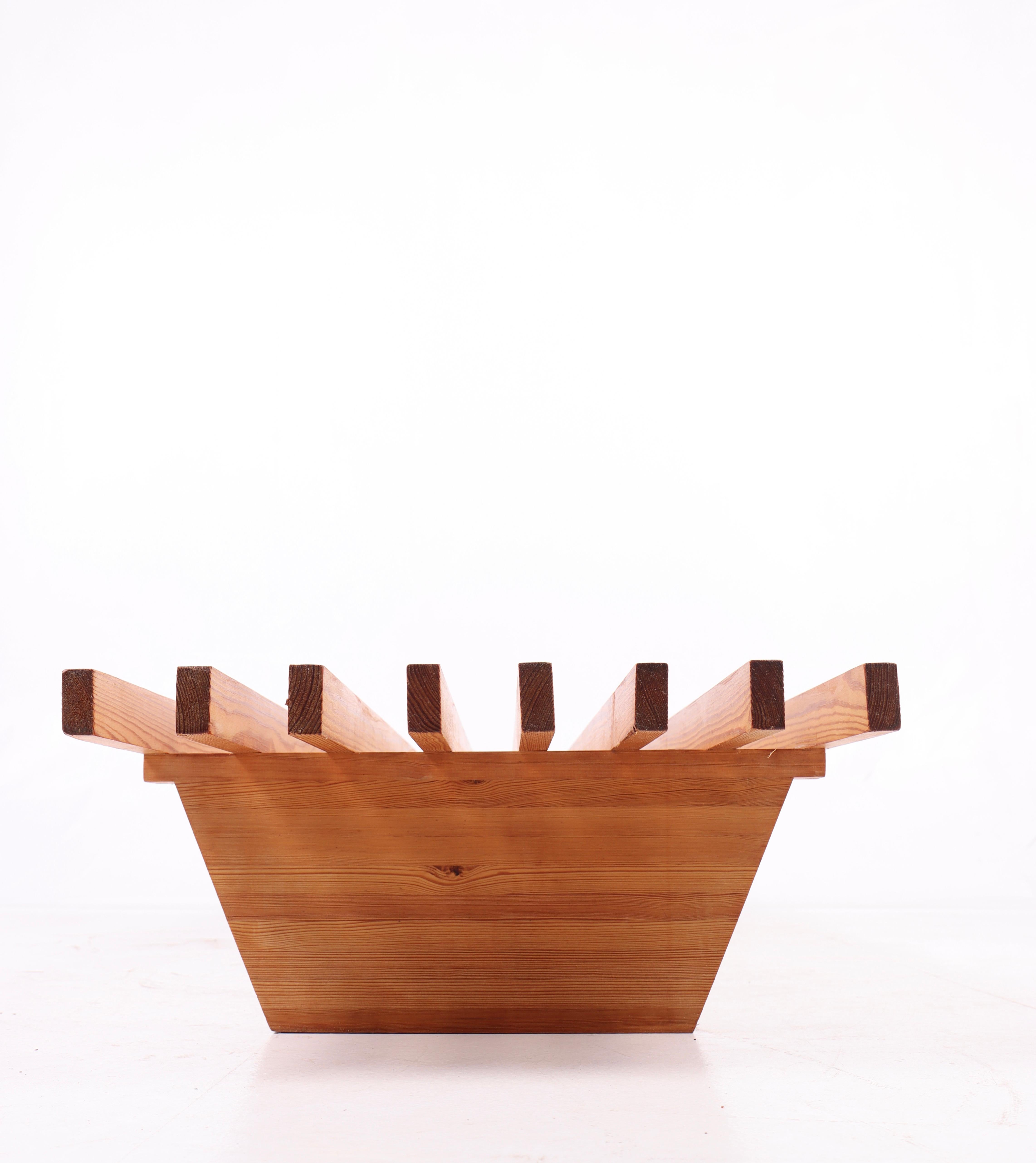 Scandinavian Bench in Solid Pine, 1970s In Good Condition For Sale In Lejre, DK