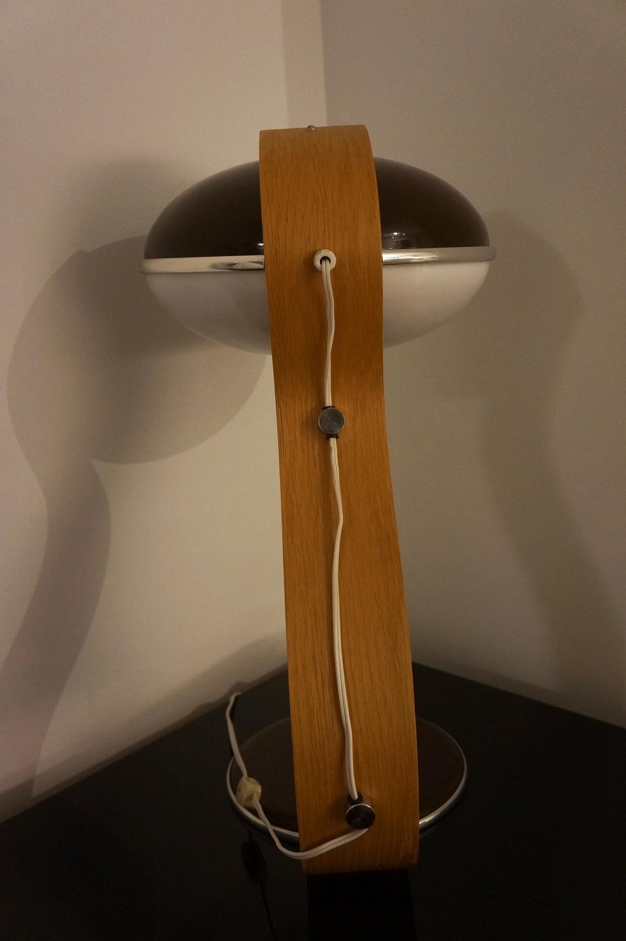 Scandinavian Bentwood Teak and Acrylic Table Lamp In Fair Condition In Toronto, ON