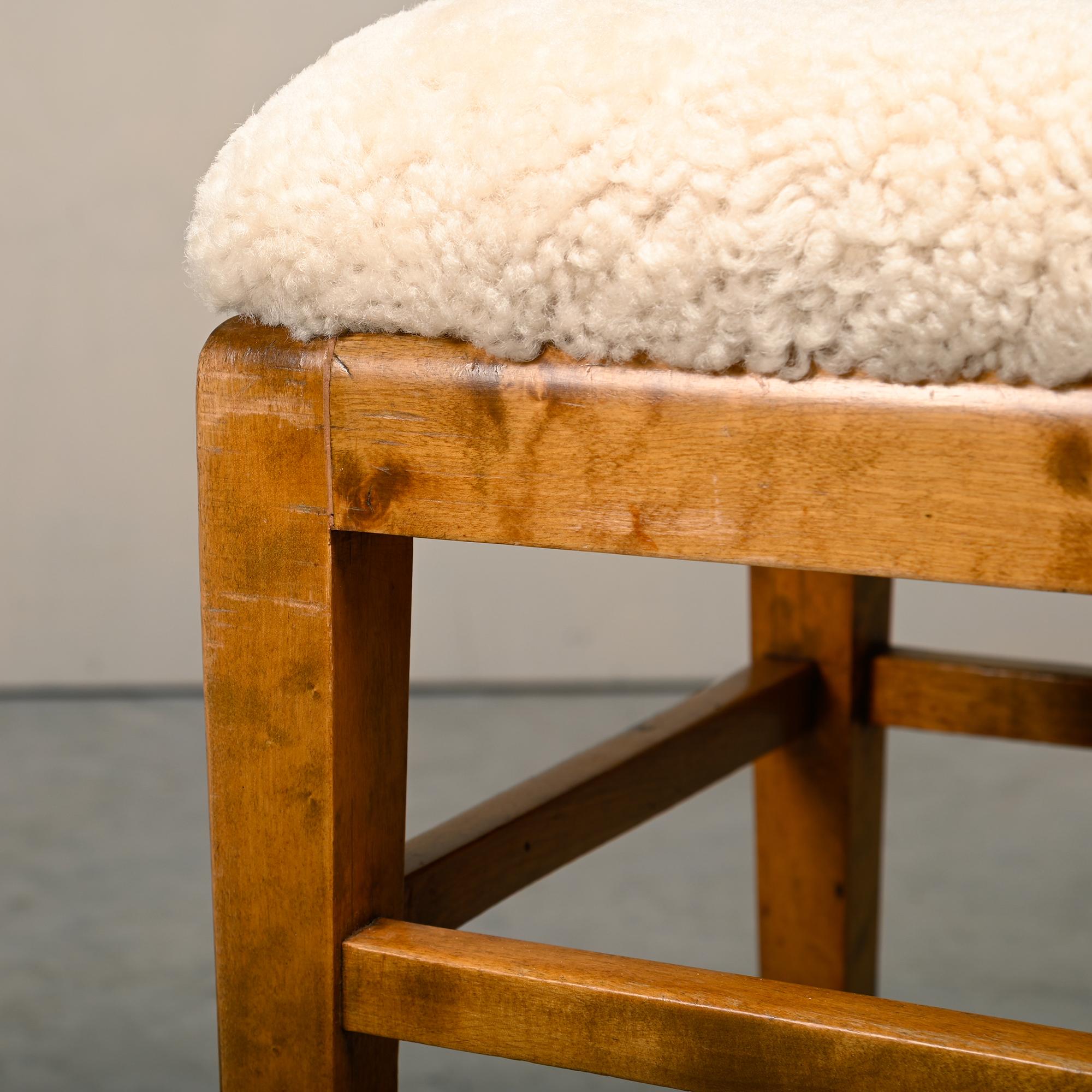 Scandinavian birch stools with light sheepskin seats, 1930s en vente 2