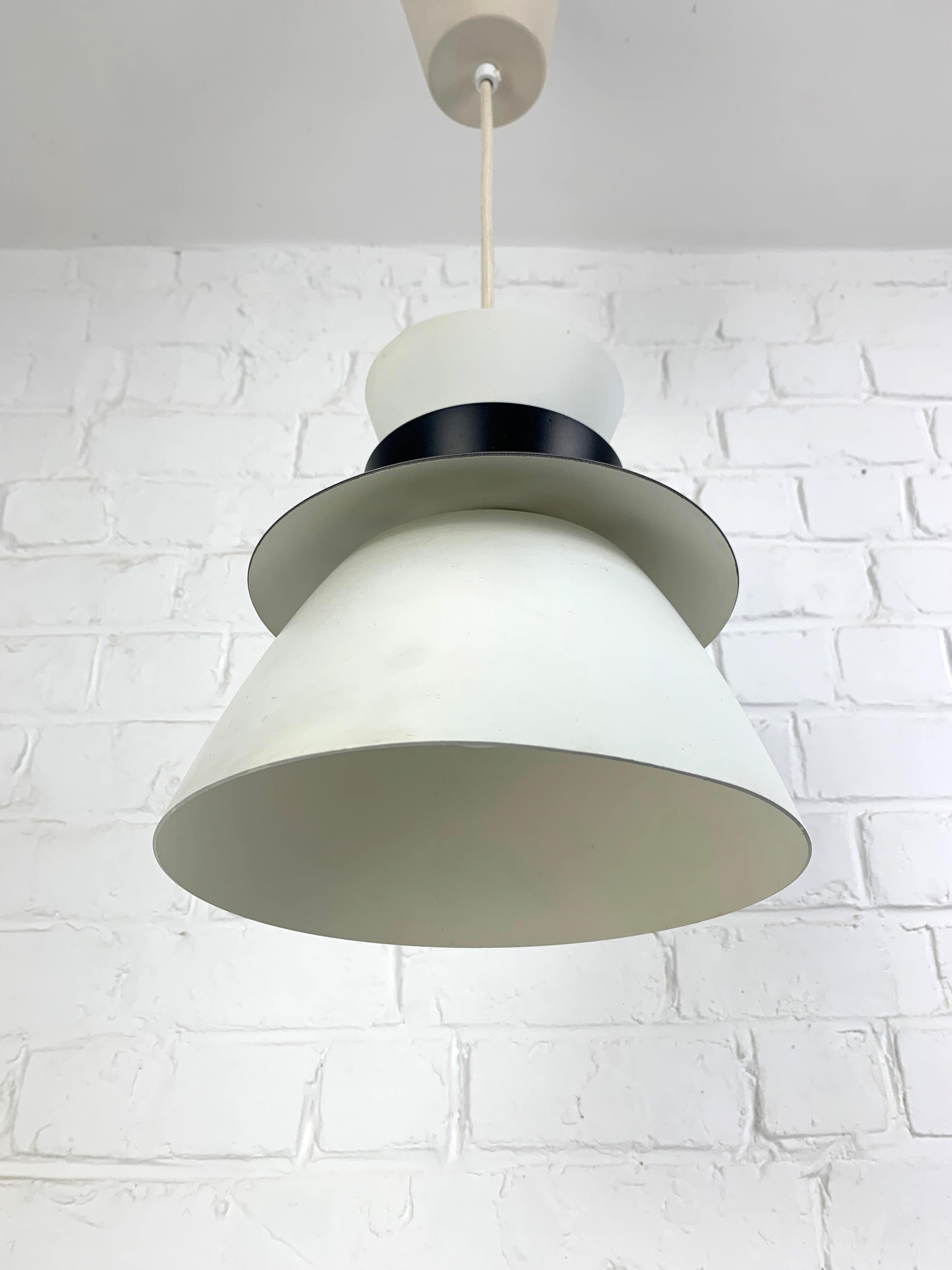 Scandinavian Black & White Pendant light, Mid-Century Modernism, Artek Finland For Sale 2
