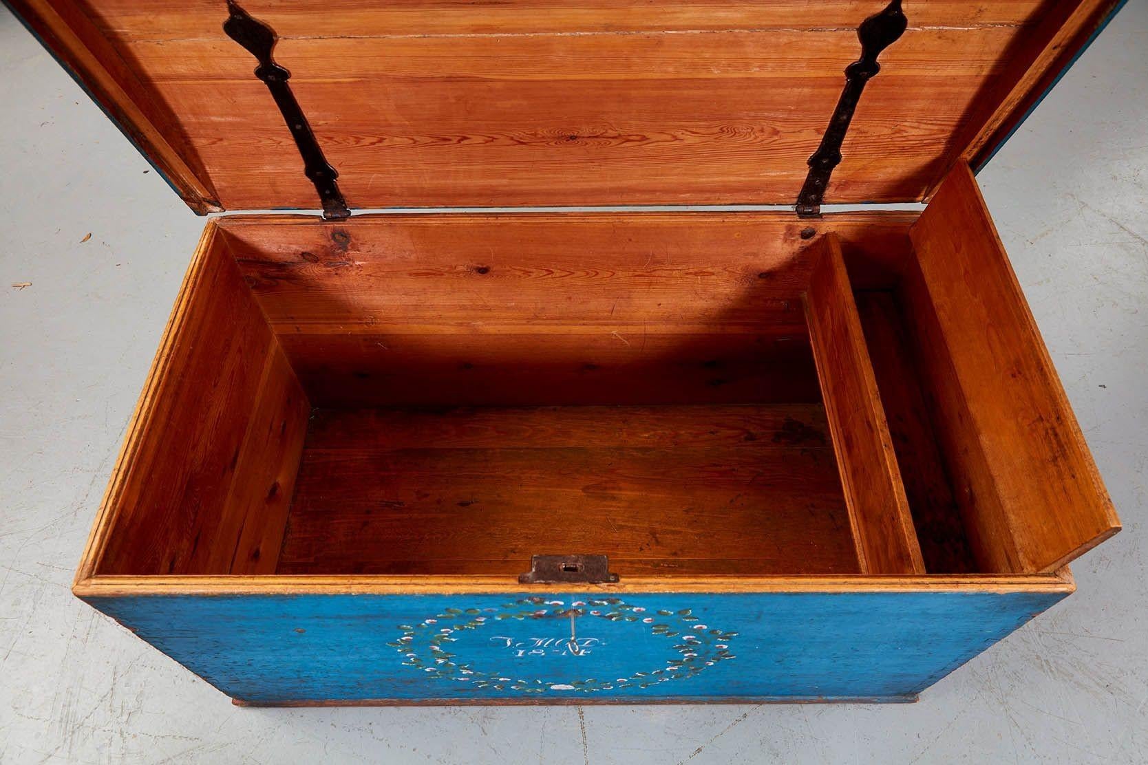 Scandinavian Blue Marriage Chest For Sale 6
