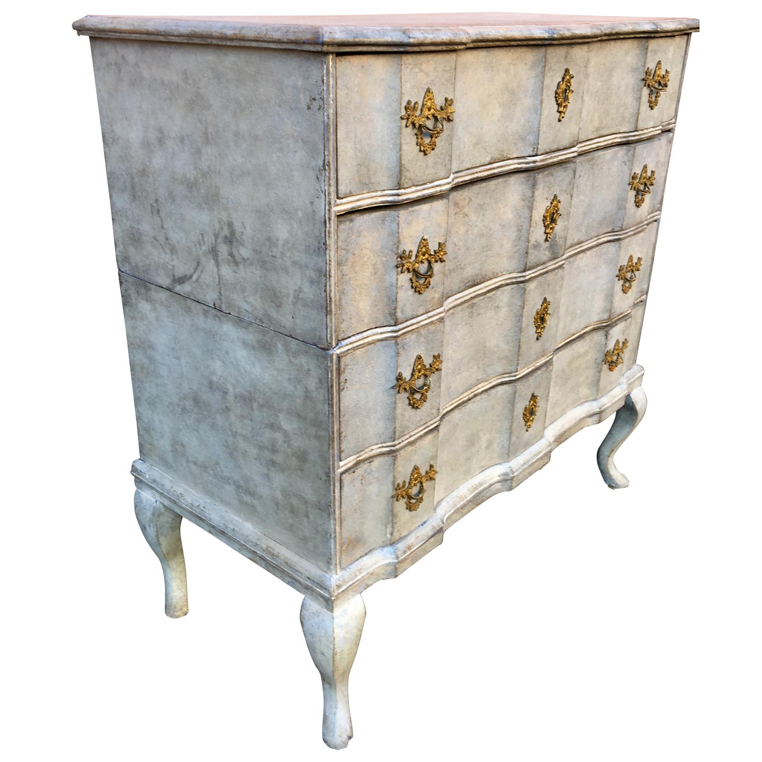 18th century light blue painted baroque chest of drawers from Southern Sweden or Denmark.
In the early 18th century the Southern regions of Halland, Skåne and Blekinge were still part of the Royal Kingdom of Denmark. Those are the regions where the