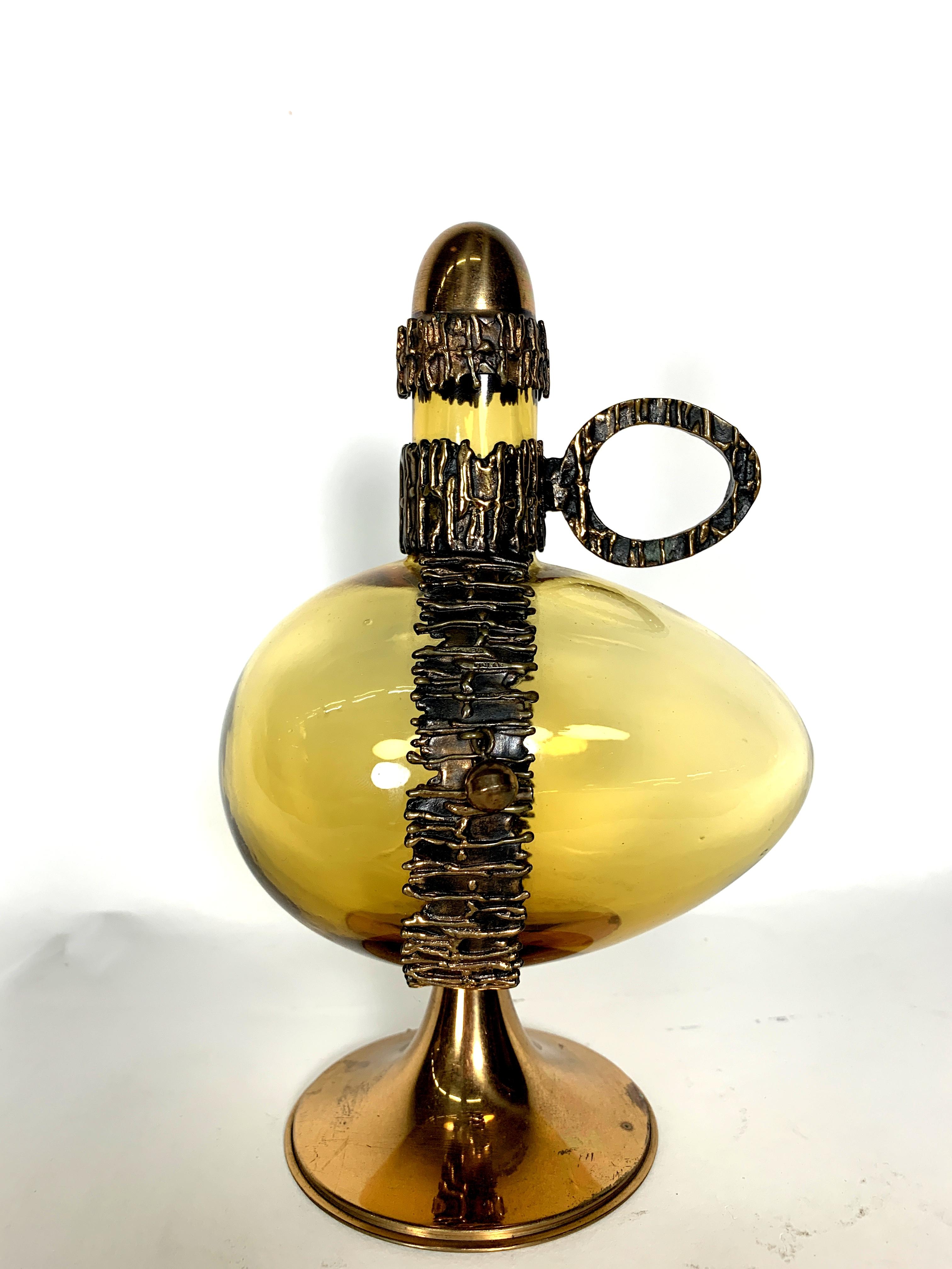 Scandinavian Modern Brass and Colored Glass Liquor Glass, 1960s, from Pentti Sarpaneva, Finland For Sale