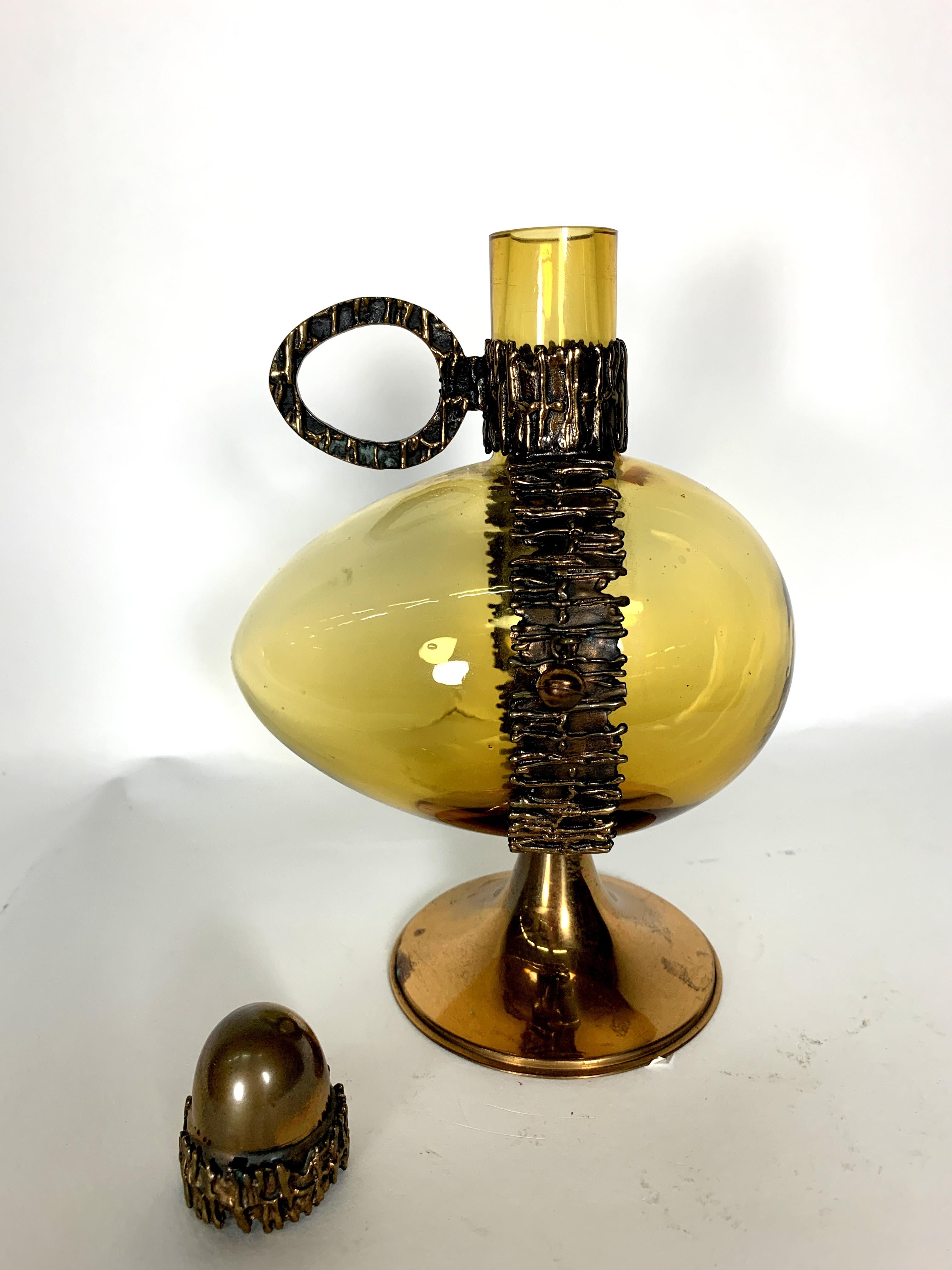 Mid-20th Century Brass and Colored Glass Liquor Glass, 1960s, from Pentti Sarpaneva, Finland For Sale