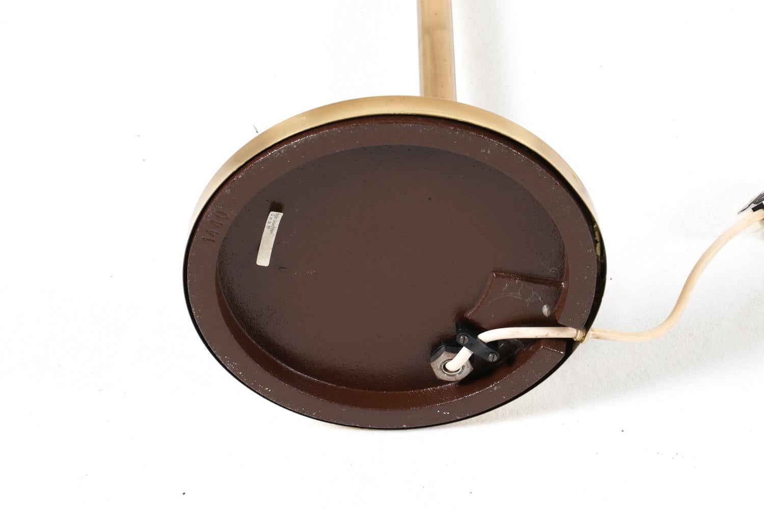 Lampadaire scandinave en laiton, vers 1960 en vente 6