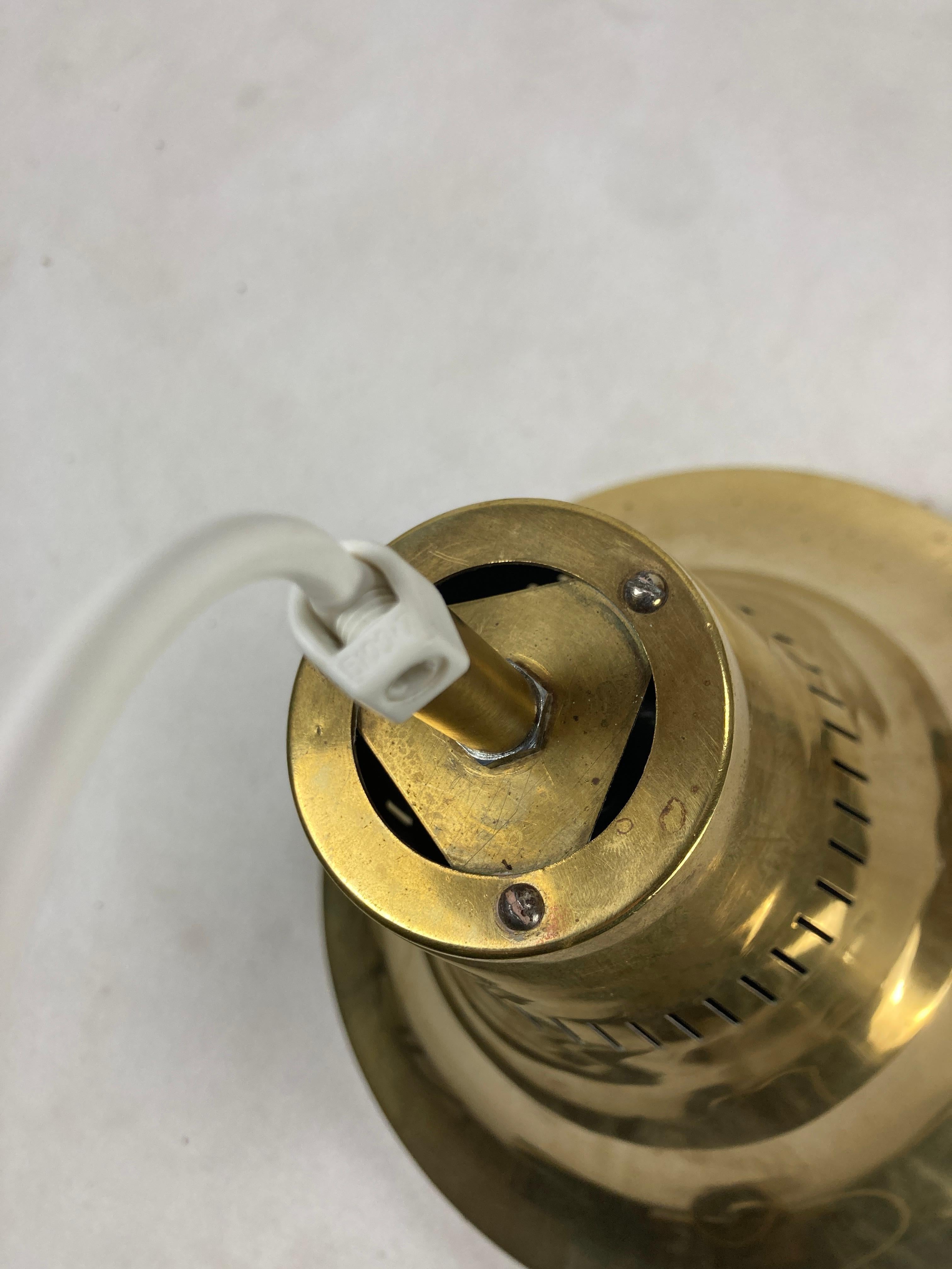 Lampada a sospensione scandinava in ottone di Hans-Agne Jakobsson, Svezia anni '60 in vendita 9