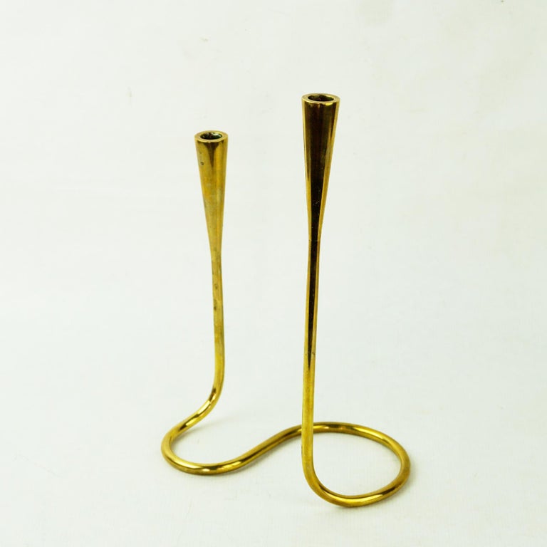 Scandinavian Brass Serpentine Candlestick for Illums Bolighus Denmark In Good Condition For Sale In Vienna, AT