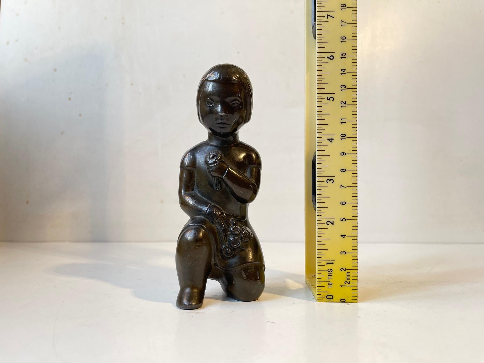 Patinated Scandinavian Bronze Figurine of Inuit Girl with Flowers, 1930s For Sale