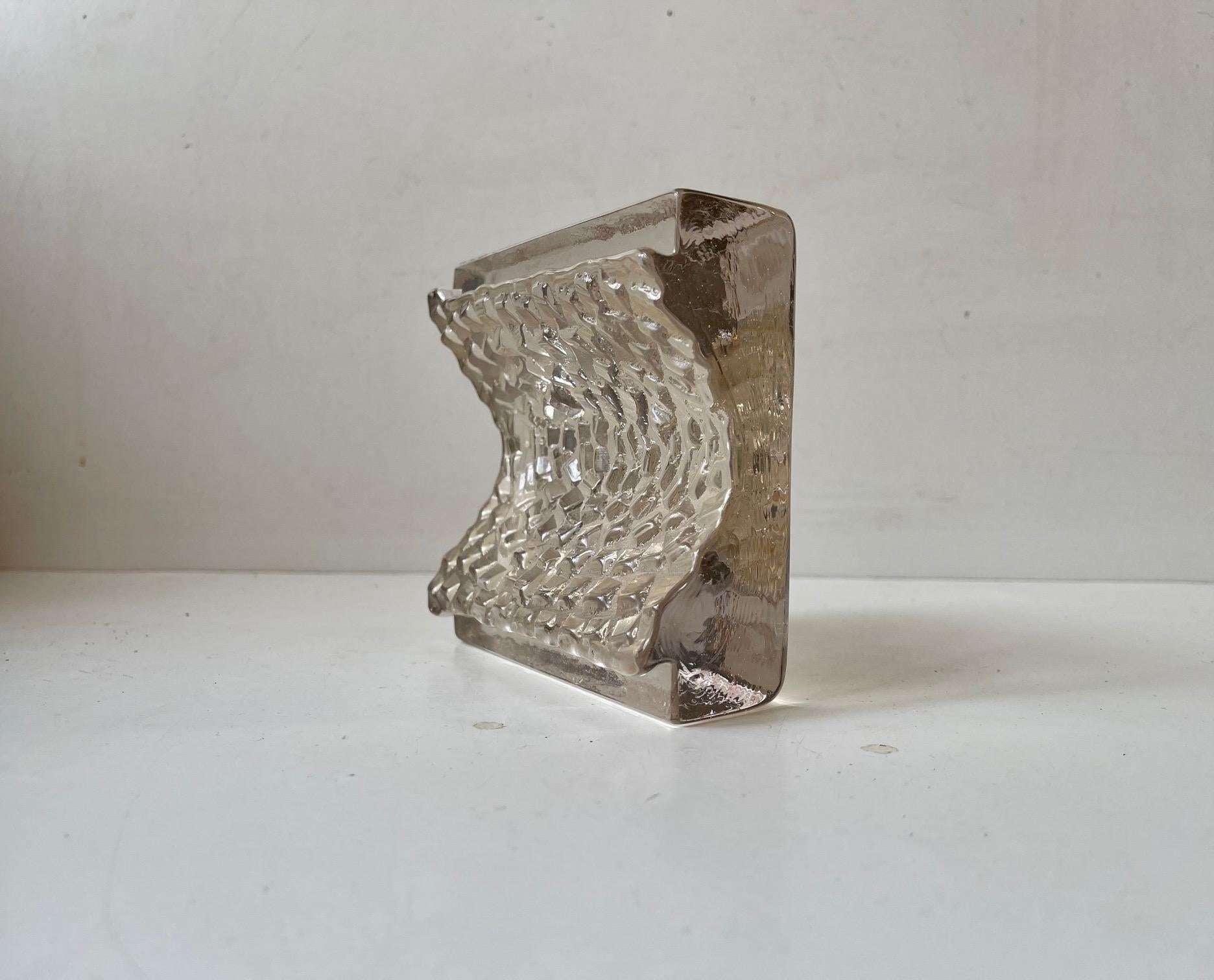 Scandinavian Brutalist Glass Block Sculpture, 1970s In Good Condition For Sale In Esbjerg, DK