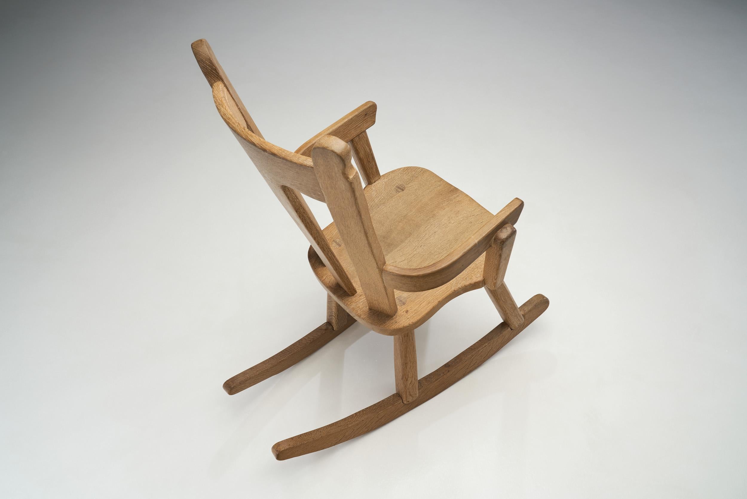 Scandinavian Brutalist Oak rocking Chair, Scandinavia 1970s  For Sale 1