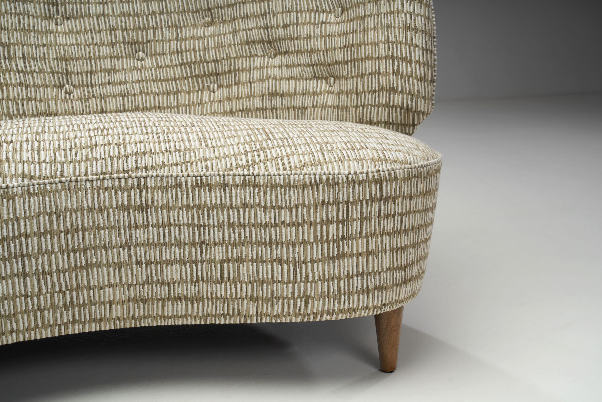 Skandinavisches Schreiner-Sofa aus der Mitte des Jahrhunderts, Skandinavisch, 1950er Jahre (Stoff) im Angebot