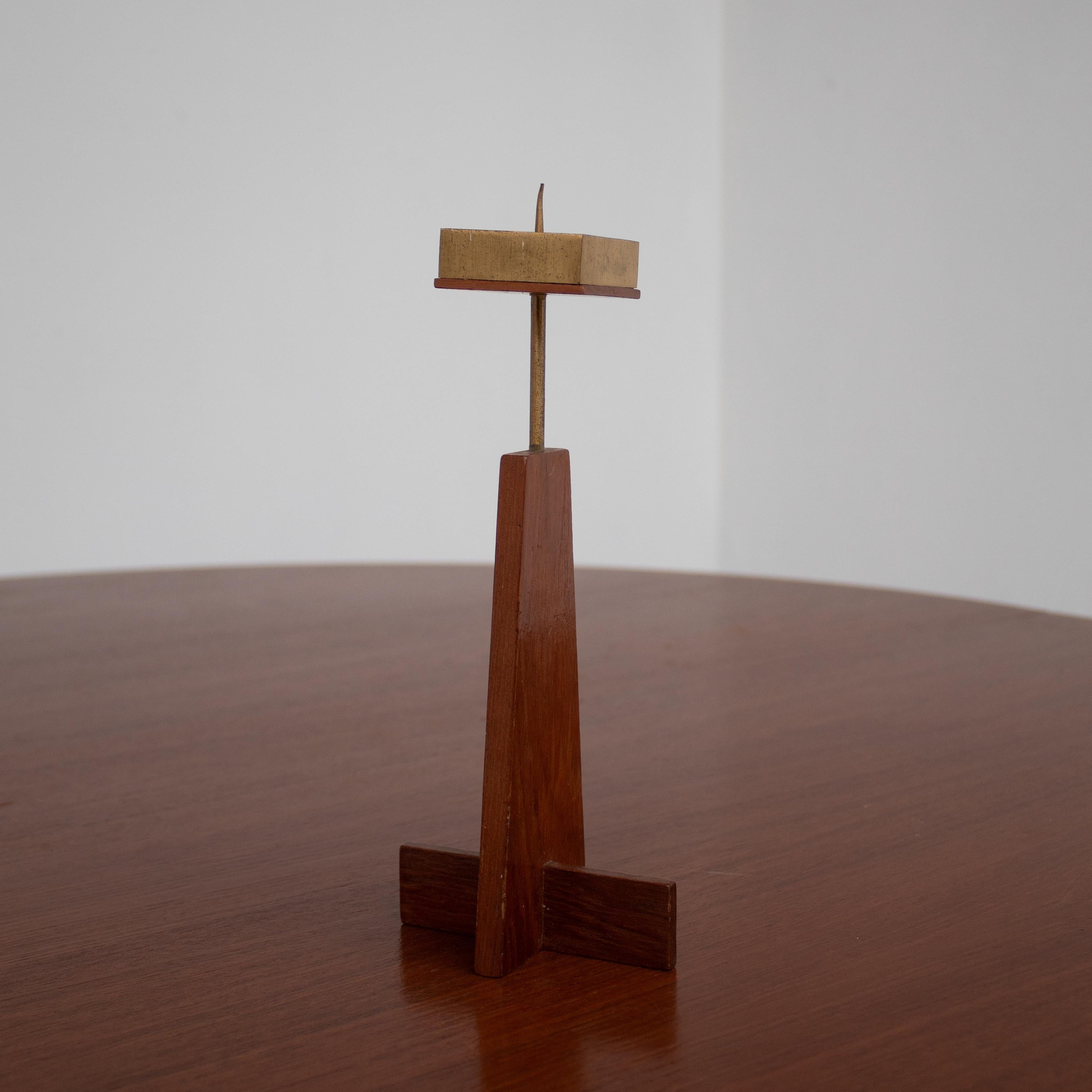 Italiano Scandinavian Candle Holders in Teak and Brass, Mid-Century Design in vendita