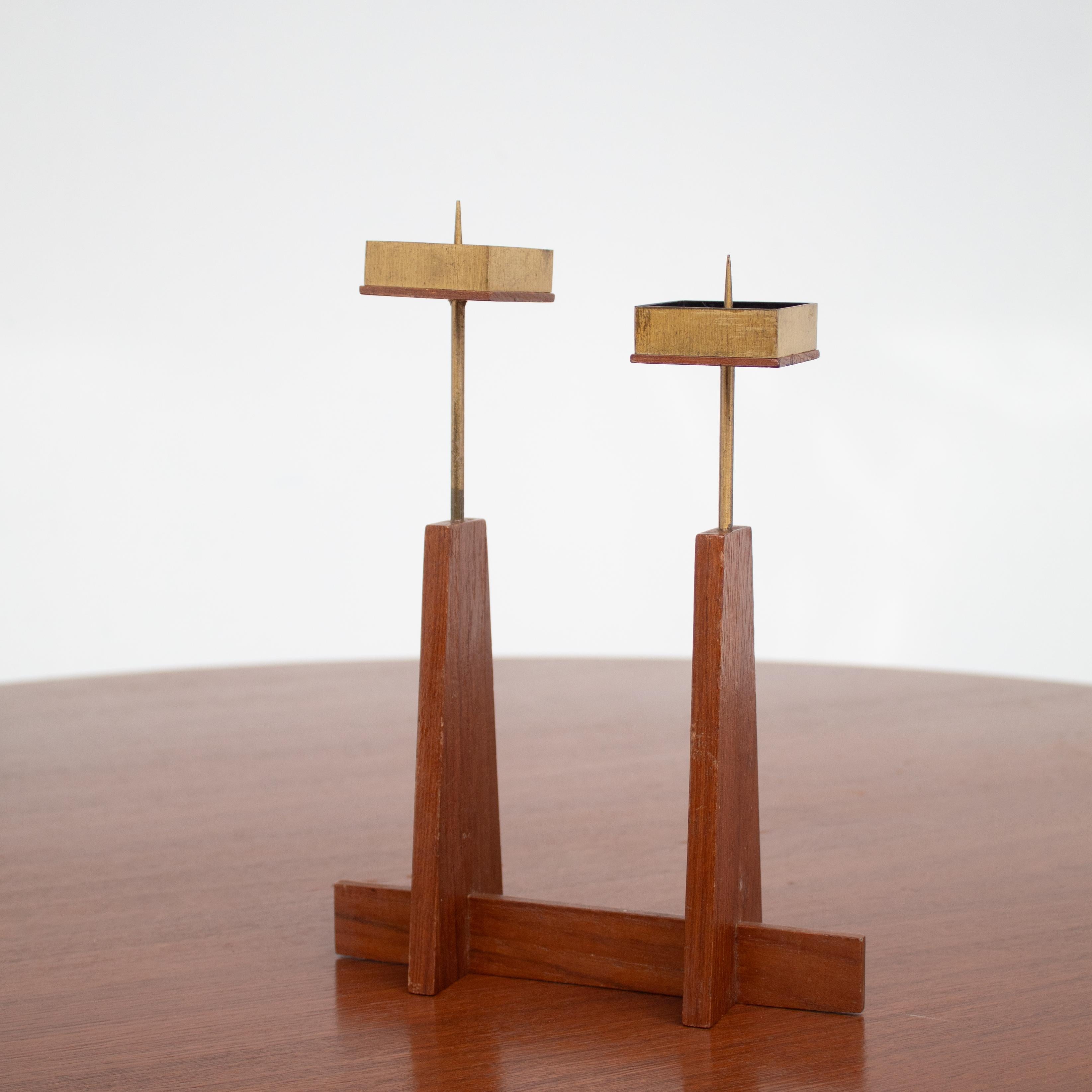 XX secolo Scandinavian Candle Holders in Teak and Brass, Mid-Century Design in vendita