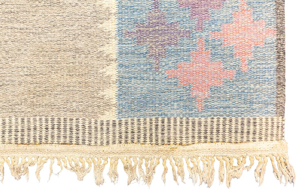 Hand-Woven Scandinavian Carpet Minimalist Design Soft Color Palette For Sale