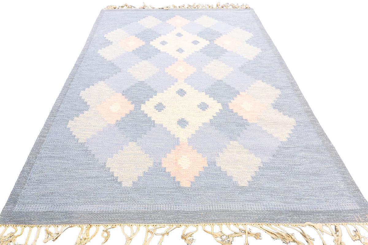 Hand-Knotted Scandinavian Carpet Rollakan Swedish Abstract Design Soft Color Palette For Sale