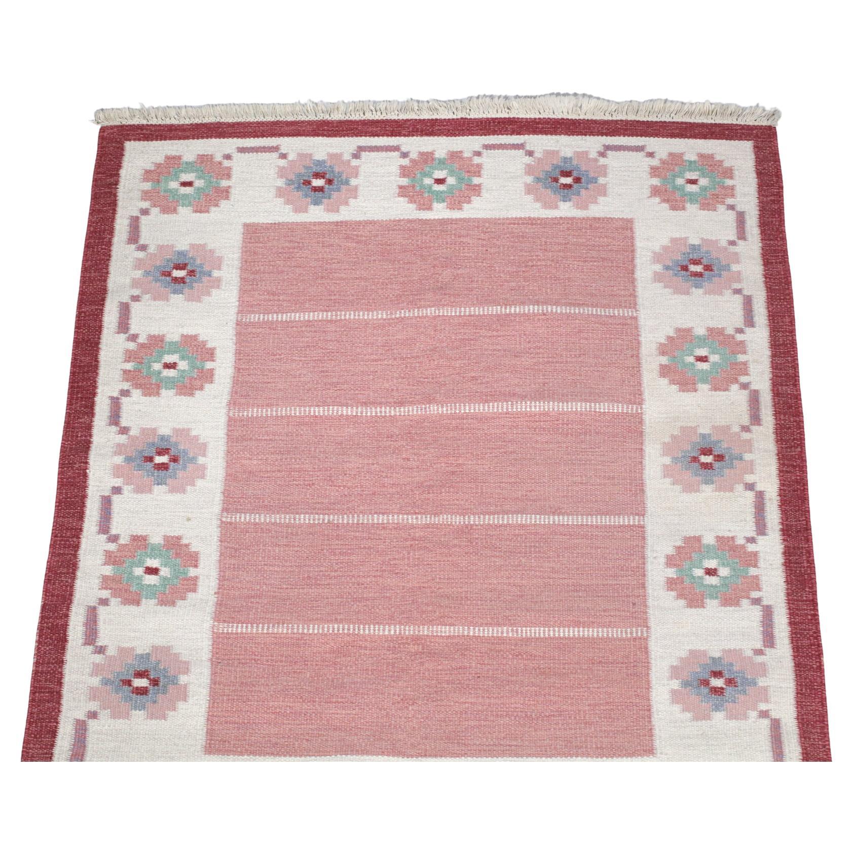 Scandinavian Carpet Woven Rug Pink Rollakan Rolakan Carpet Swedish, G120 For Sale
