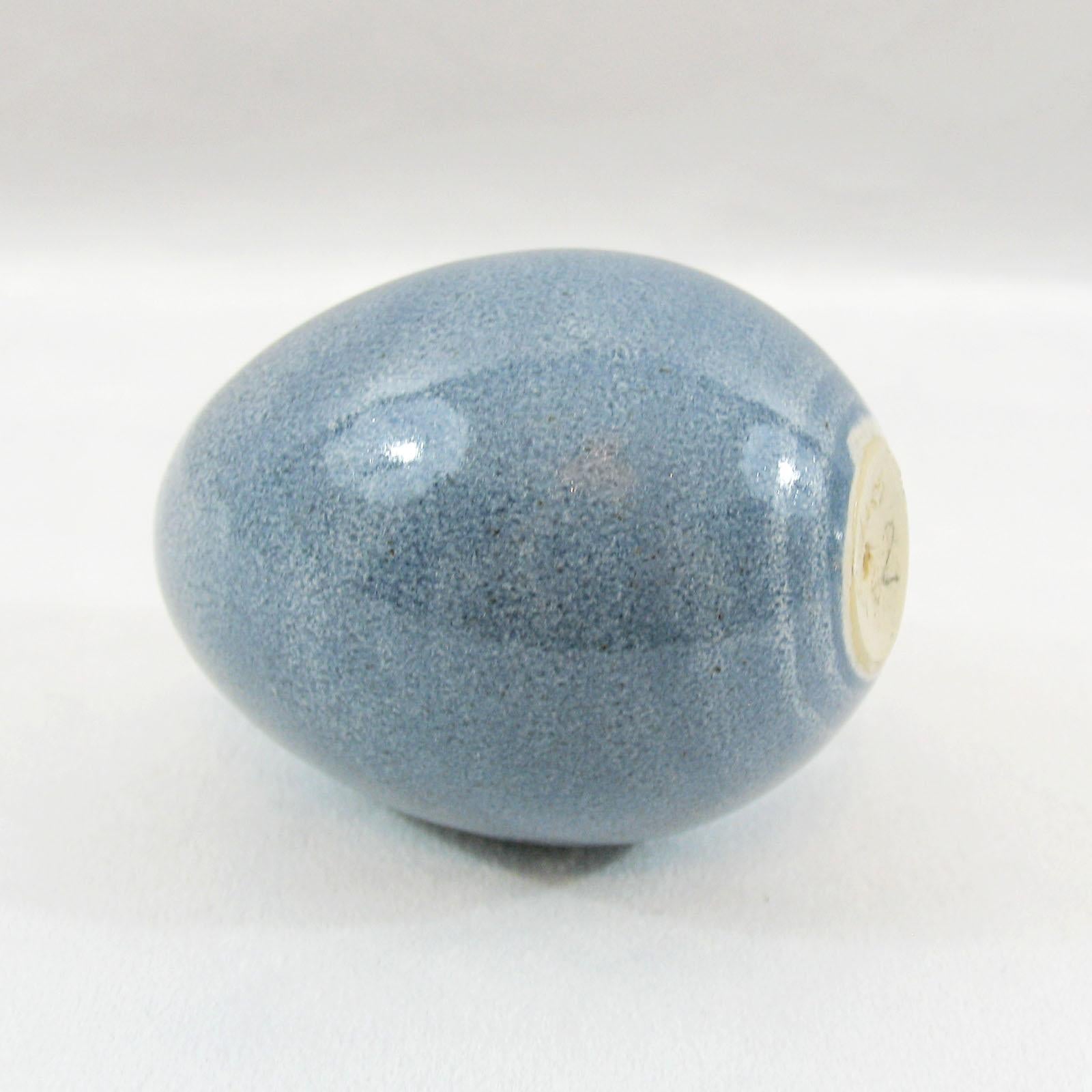 Mid-Century Modern Scandinavian Ceramic Egg by Per Liliengren, Sweden 1960s For Sale