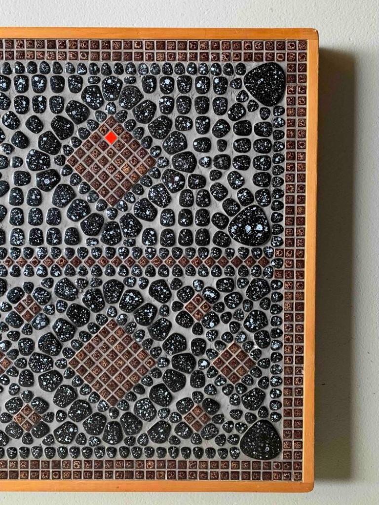 Skandinavische Keramik-Mosaik-Tischplatte, 1960er Jahre (Moderne der Mitte des Jahrhunderts) im Angebot