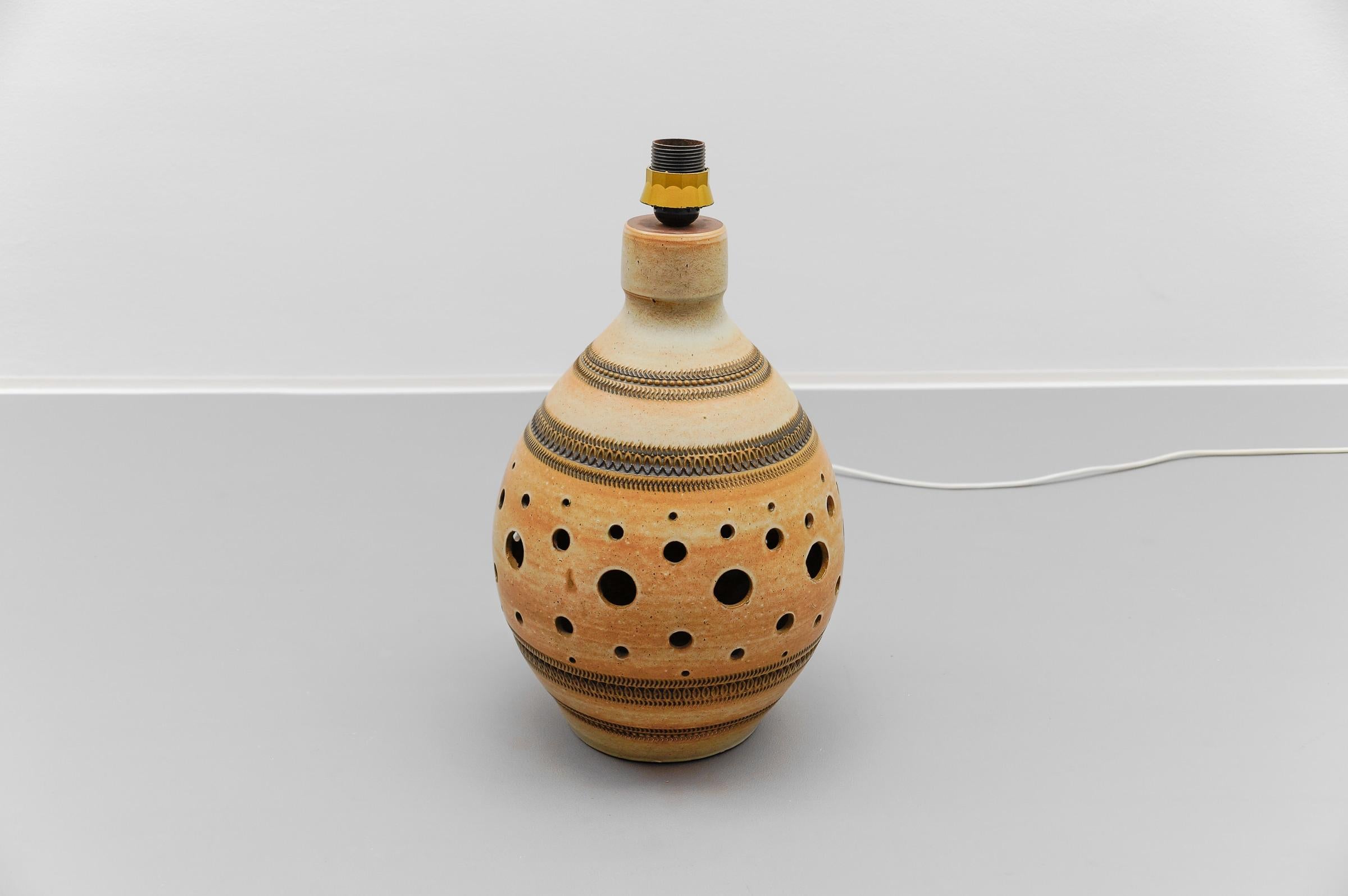 Scandinavian Ceramic Table Lamp, 1960s For Sale 2