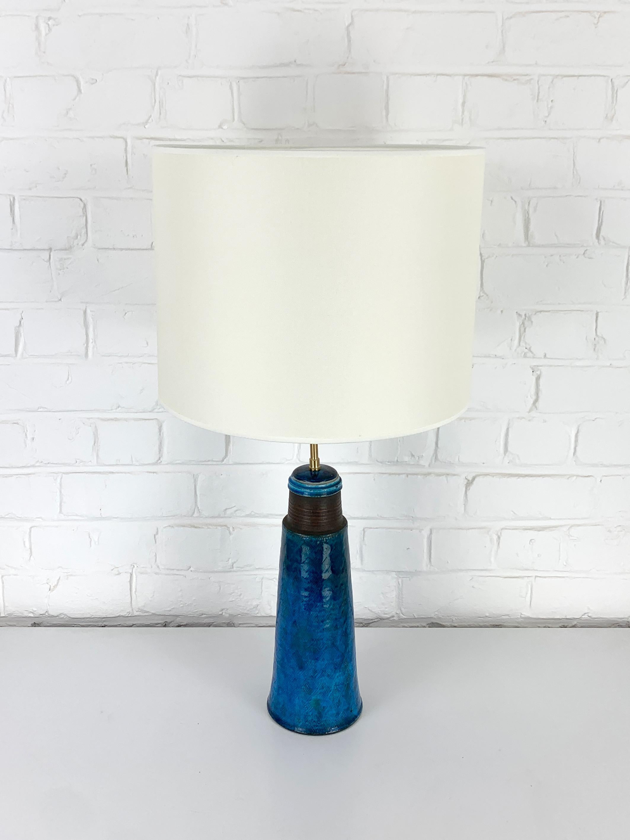 Tall Scandinavian ceramic table lamp, Nils Kähler for HAK, Denmark 2