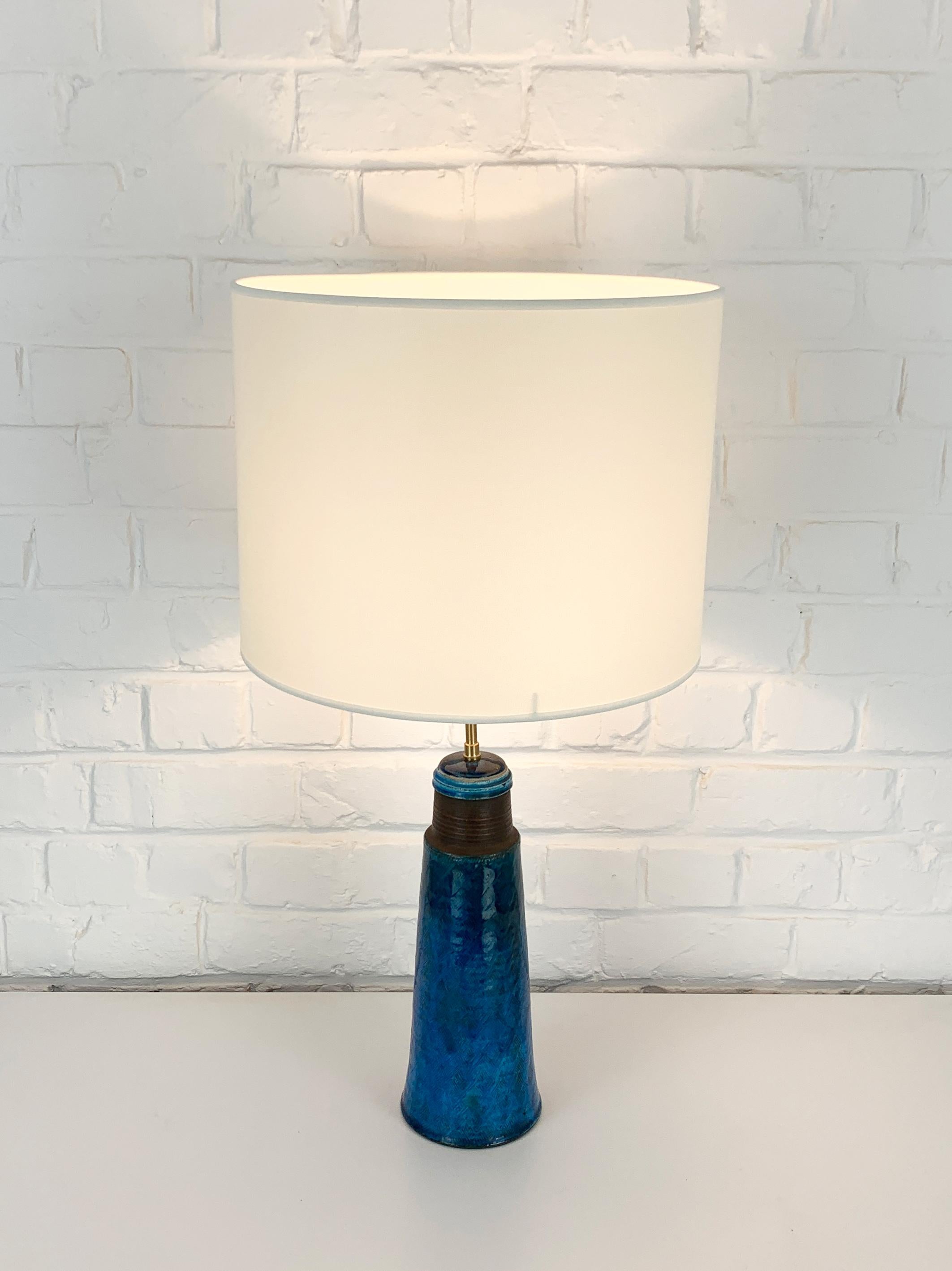 Danish Tall Scandinavian ceramic table lamp, Nils Kähler for HAK, Denmark