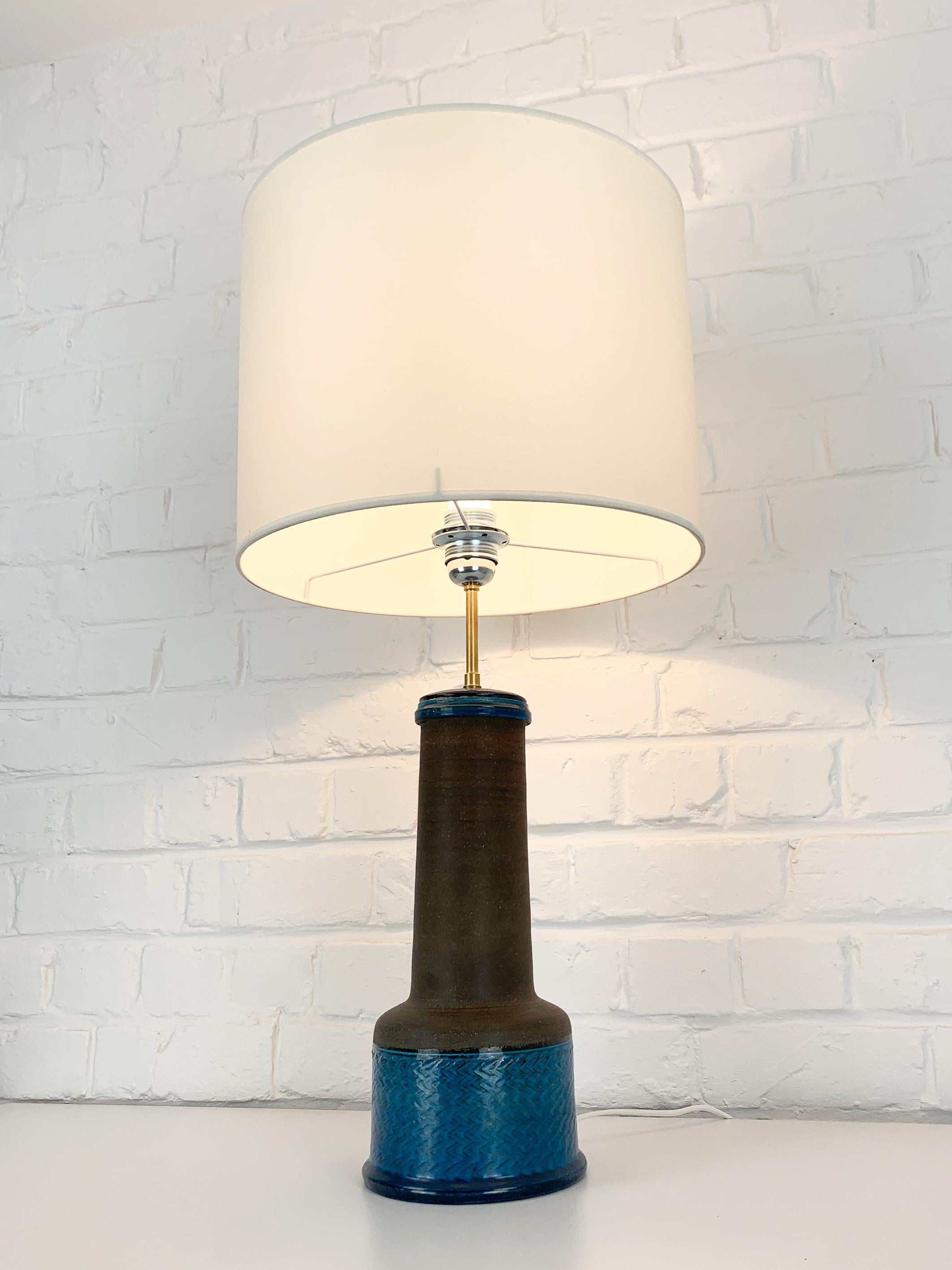 Danois Lampe de table scandinave en céramique, Nils Kähler pour HAK, Danemark en vente