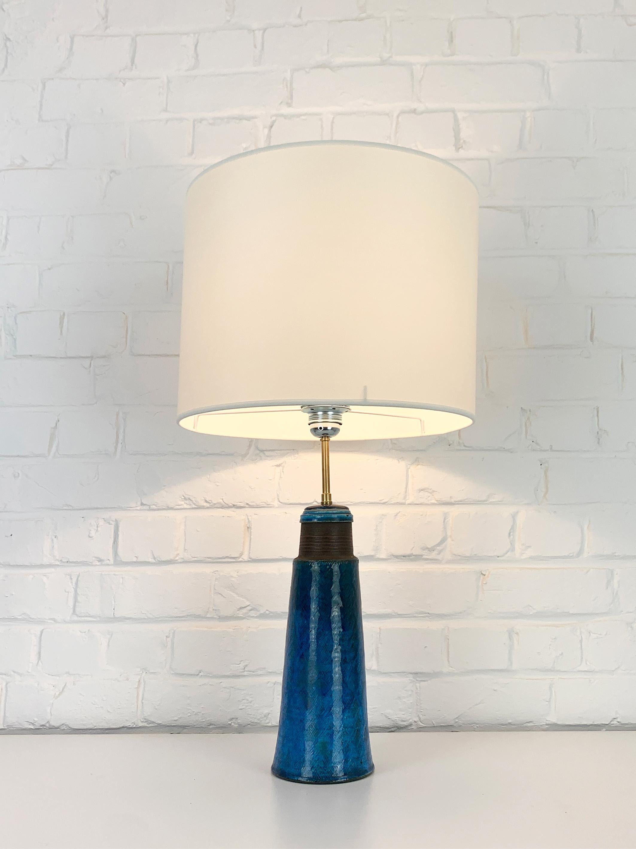 Glazed Tall Scandinavian ceramic table lamp, Nils Kähler for HAK, Denmark