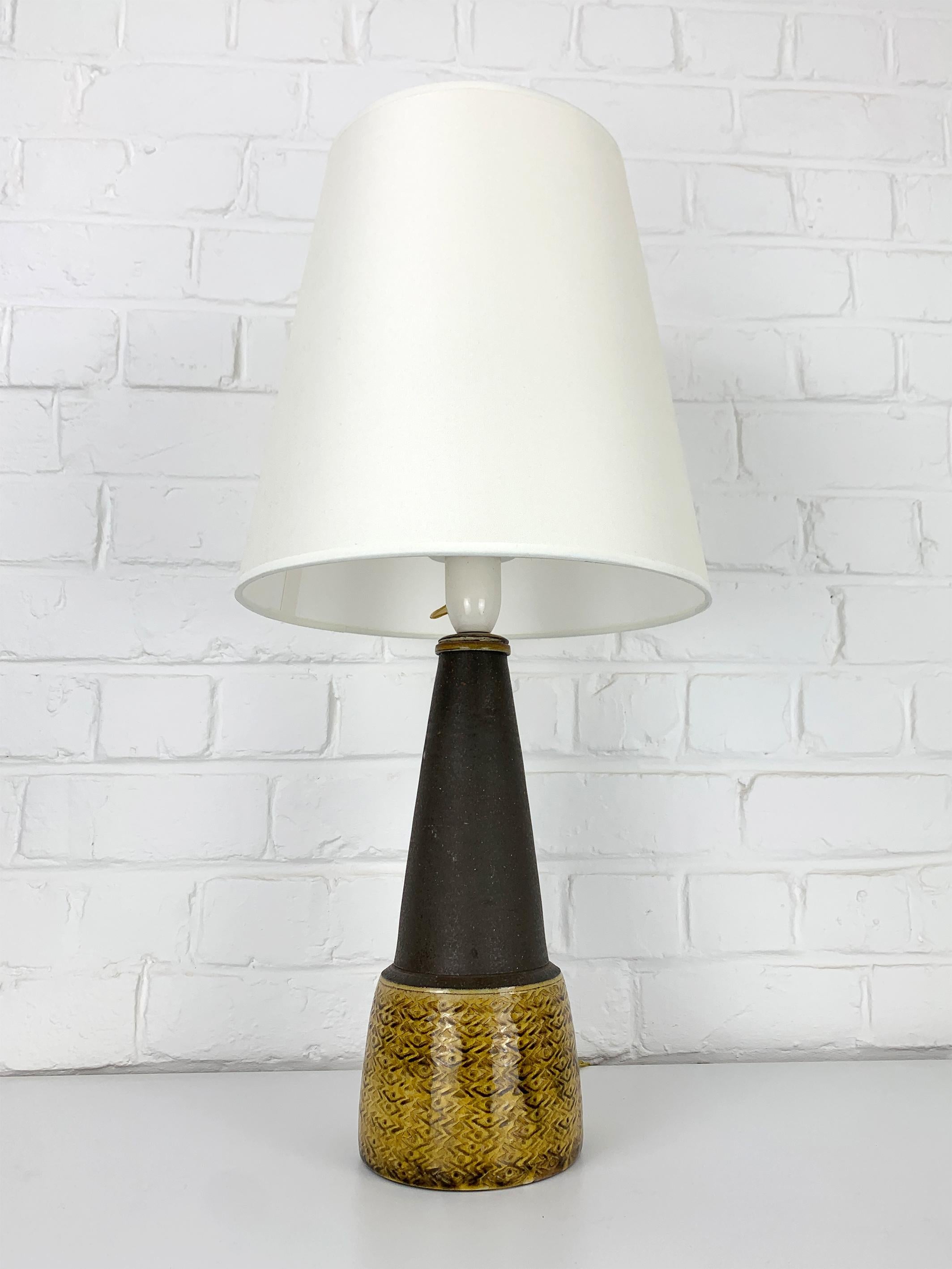 Scandinavian Ceramic Table Lamp, Nils Kähler for HAK, Denmark For Sale 1