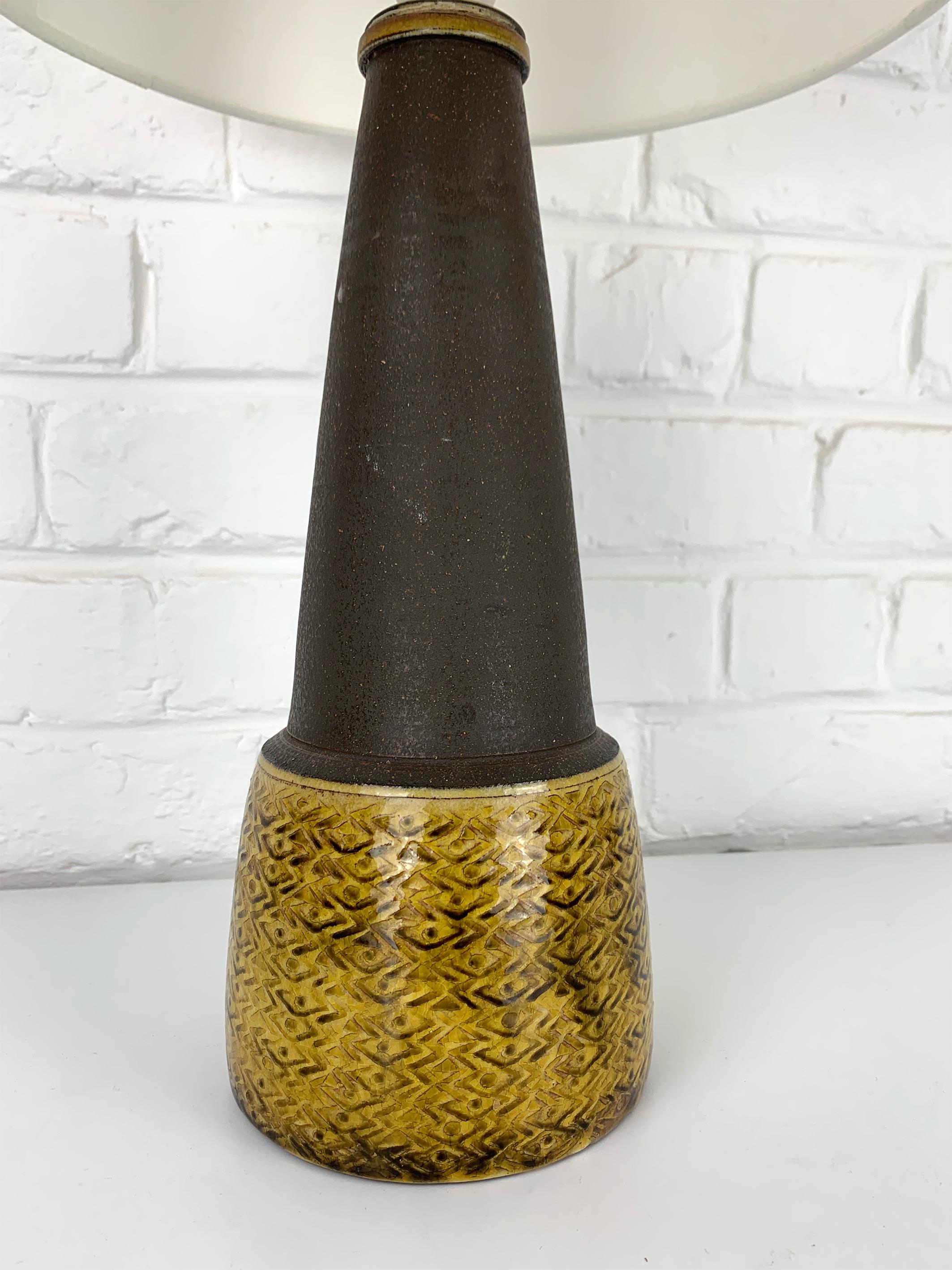 Lampe de table scandinave en céramique, Nils Kähler pour HAK, Danemark en vente 1