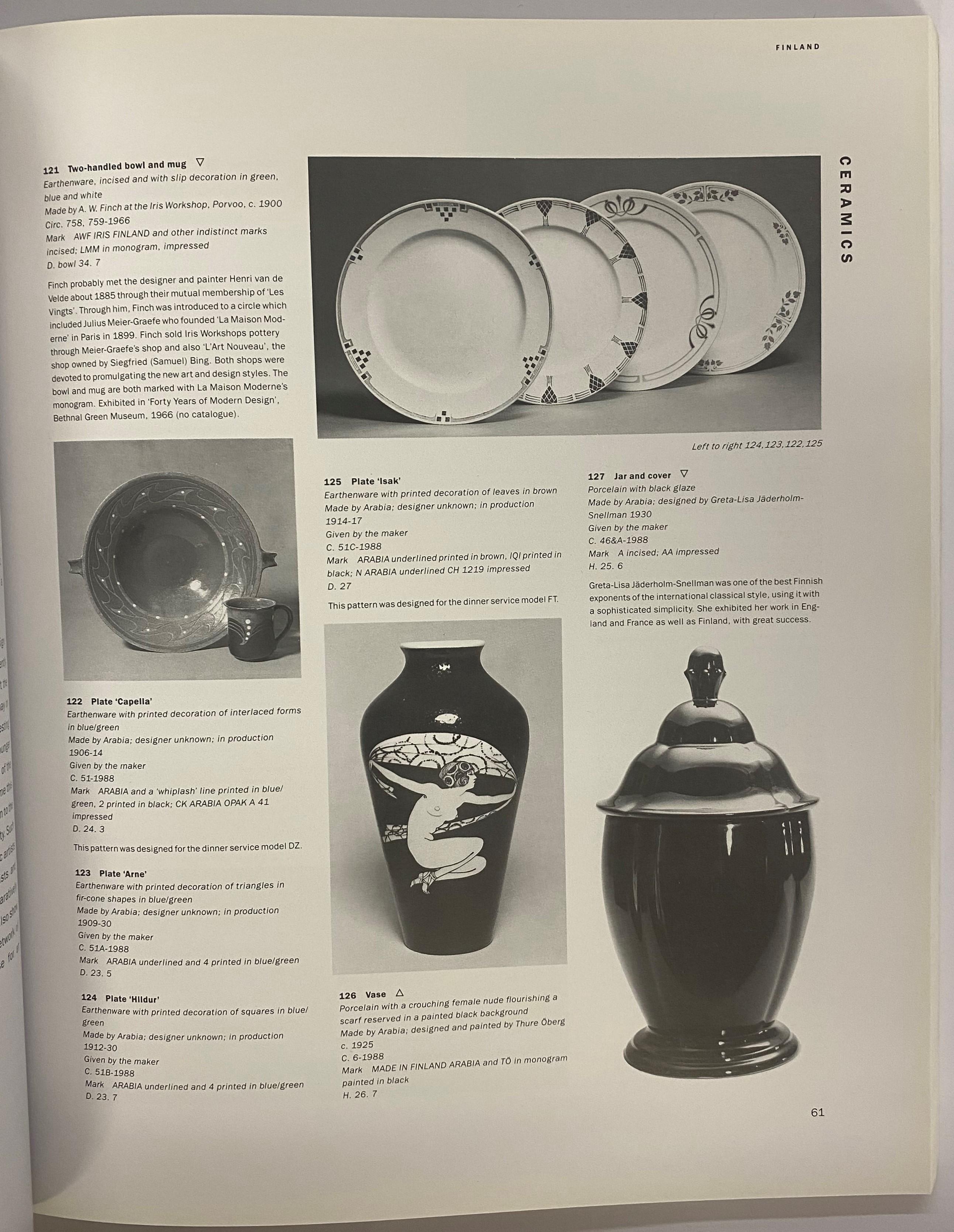 Scandinavian Ceramics & Glass in the Twentieth Century (Book) For Sale 1
