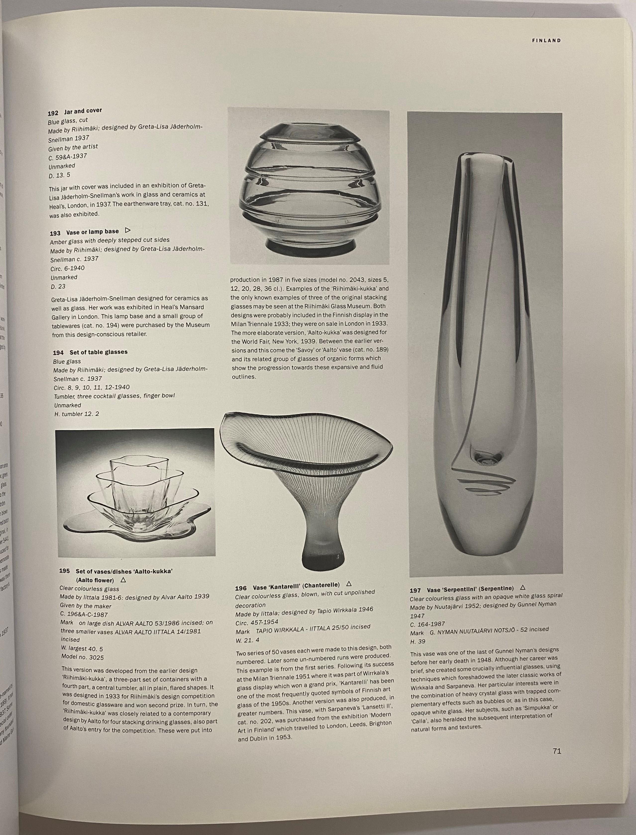 Scandinavian Ceramics & Glass in the Twentieth Century (Book) For Sale 3