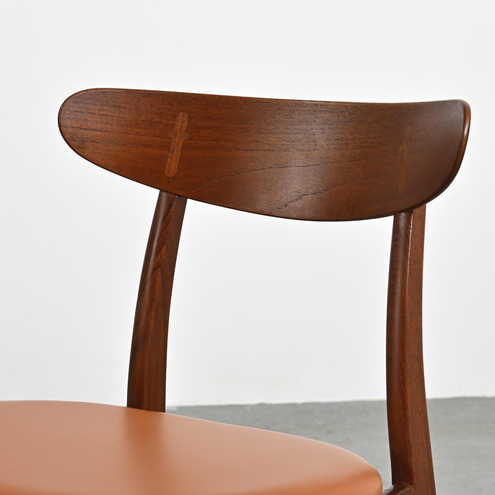 Scandinavian Chairs by Hans Wegner, circa 1955 5