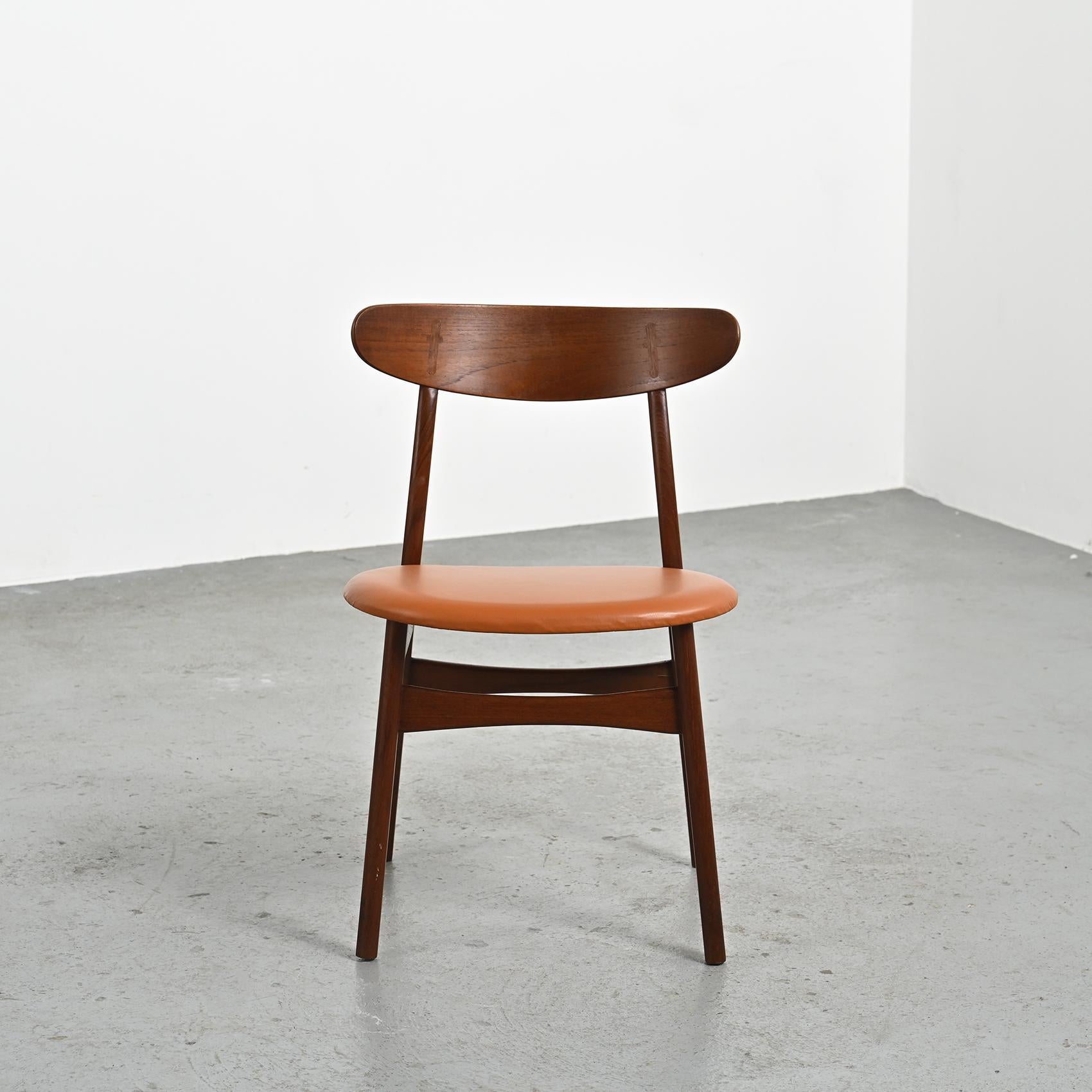 Leather Scandinavian Chairs by Hans Wegner, circa 1955
