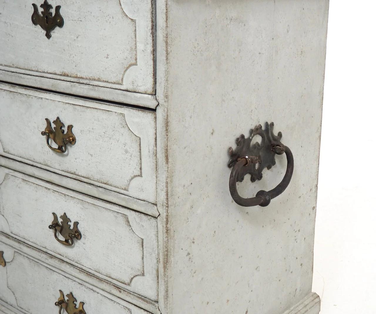 18th Century and Earlier Scandinavian chest, 18th C. For Sale