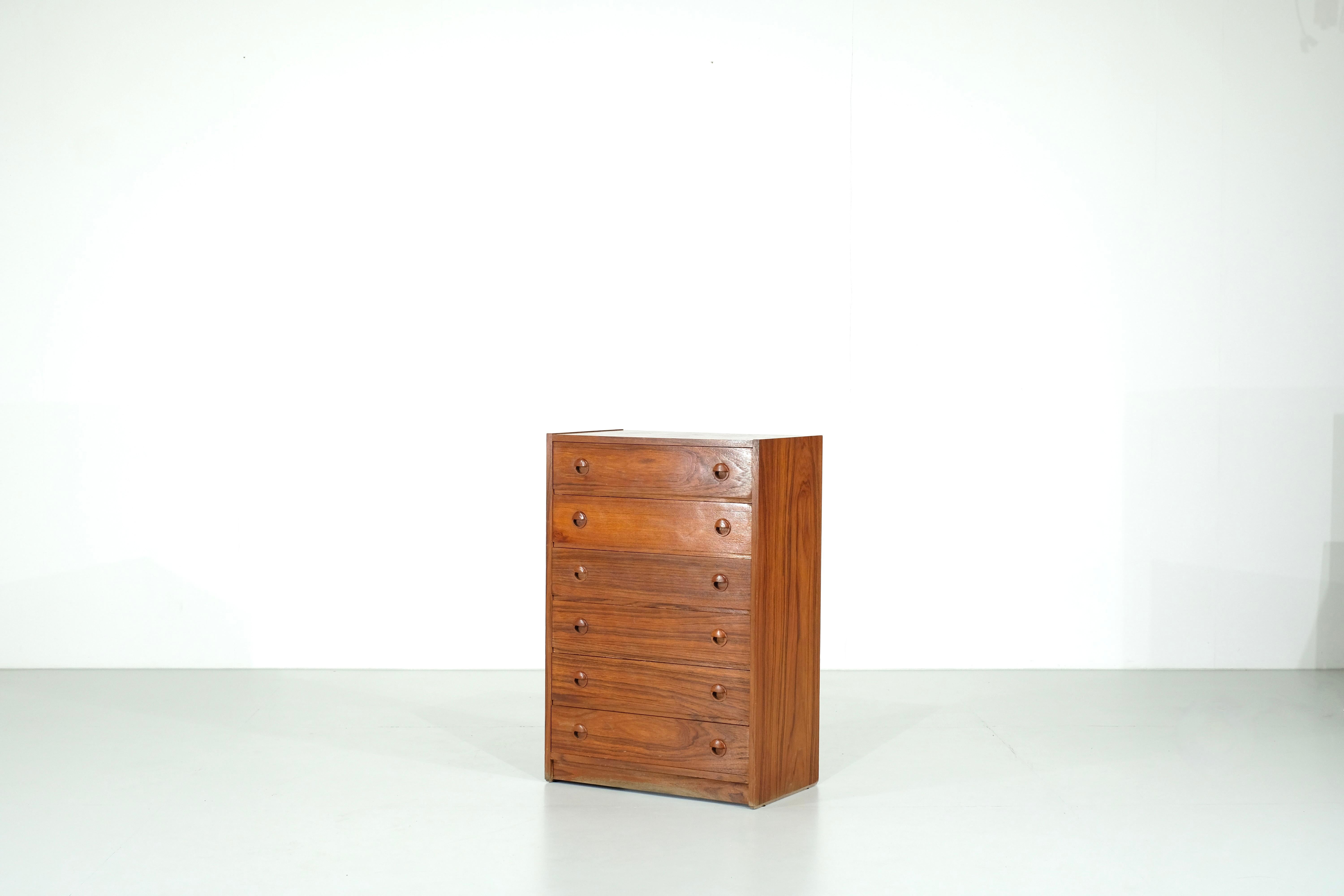 XX secolo Cassettiera scandinava in teak - anni '60 in vendita